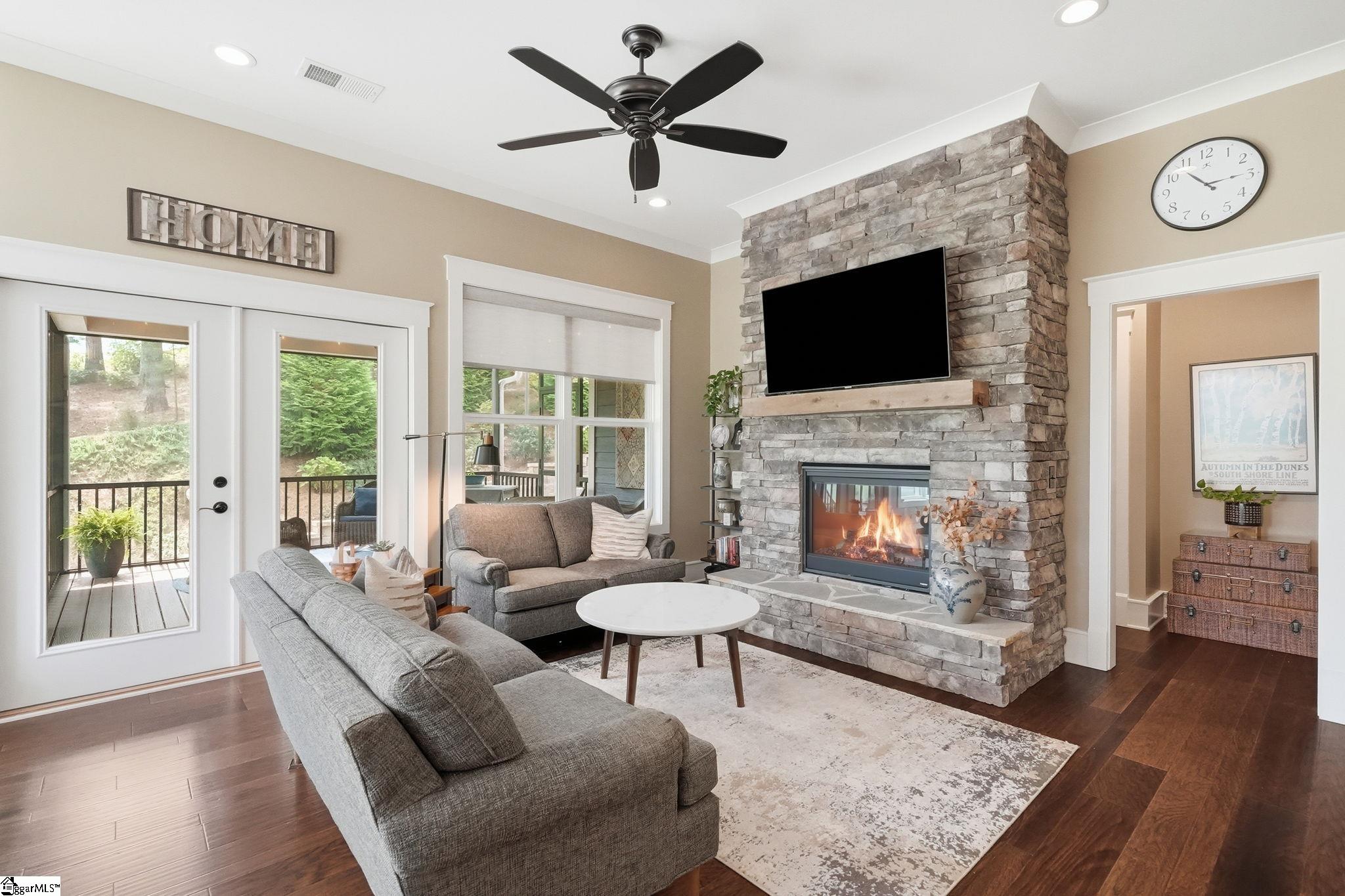 9 Silkvine Court Property Photo 14