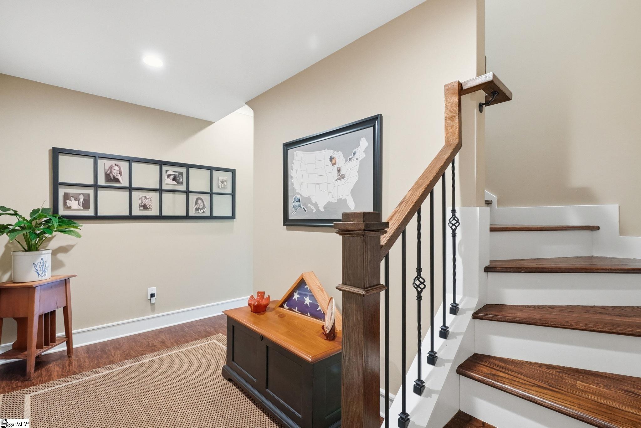 9 Silkvine Court Property Photo 23