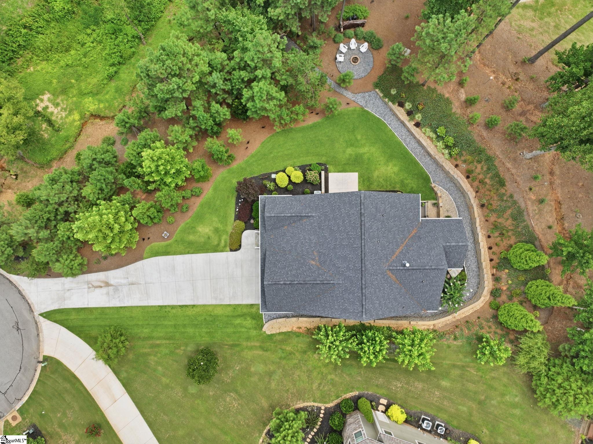 9 Silkvine Court Property Photo 41