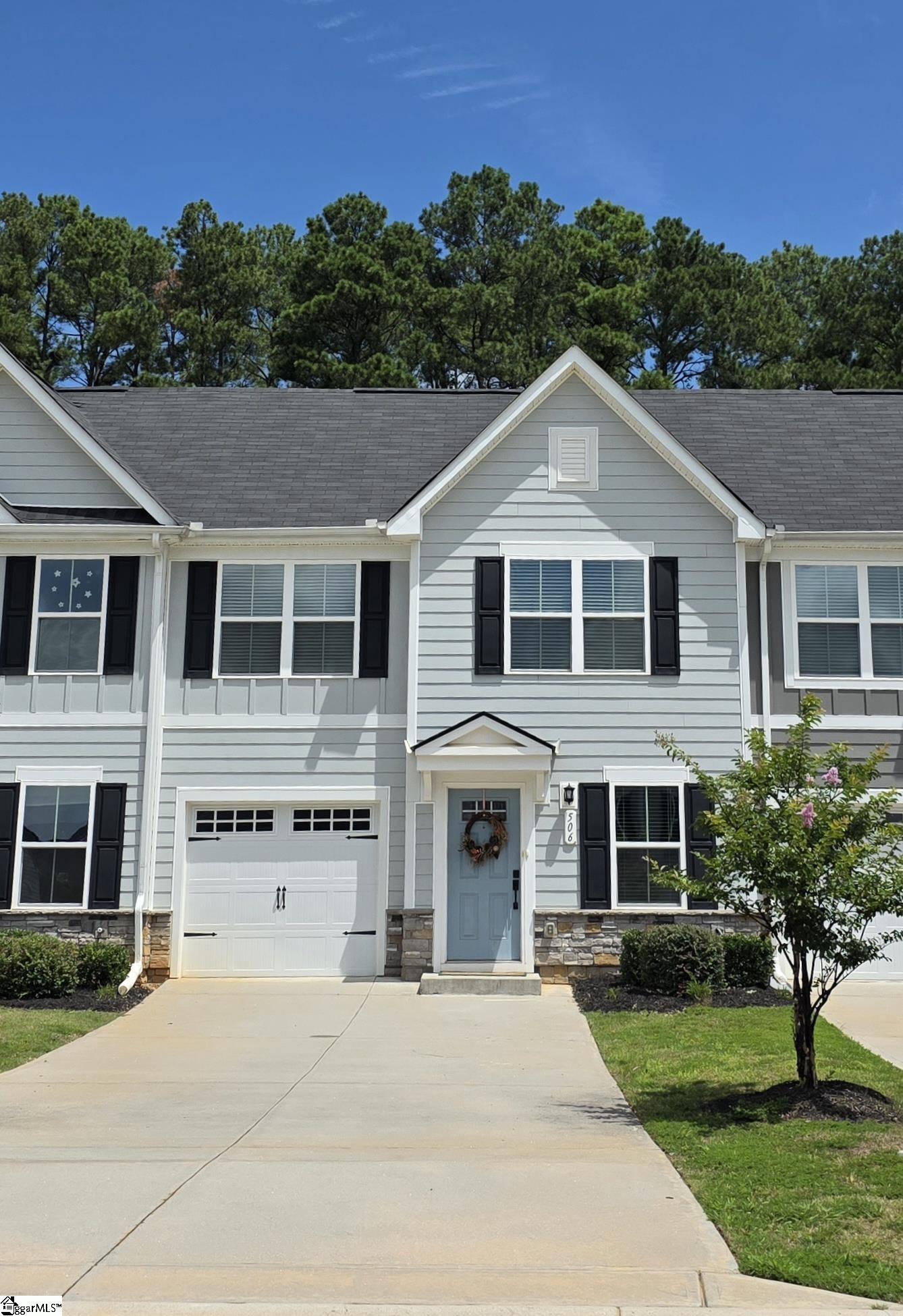 506 Roan Creek Trail Property Photo 2