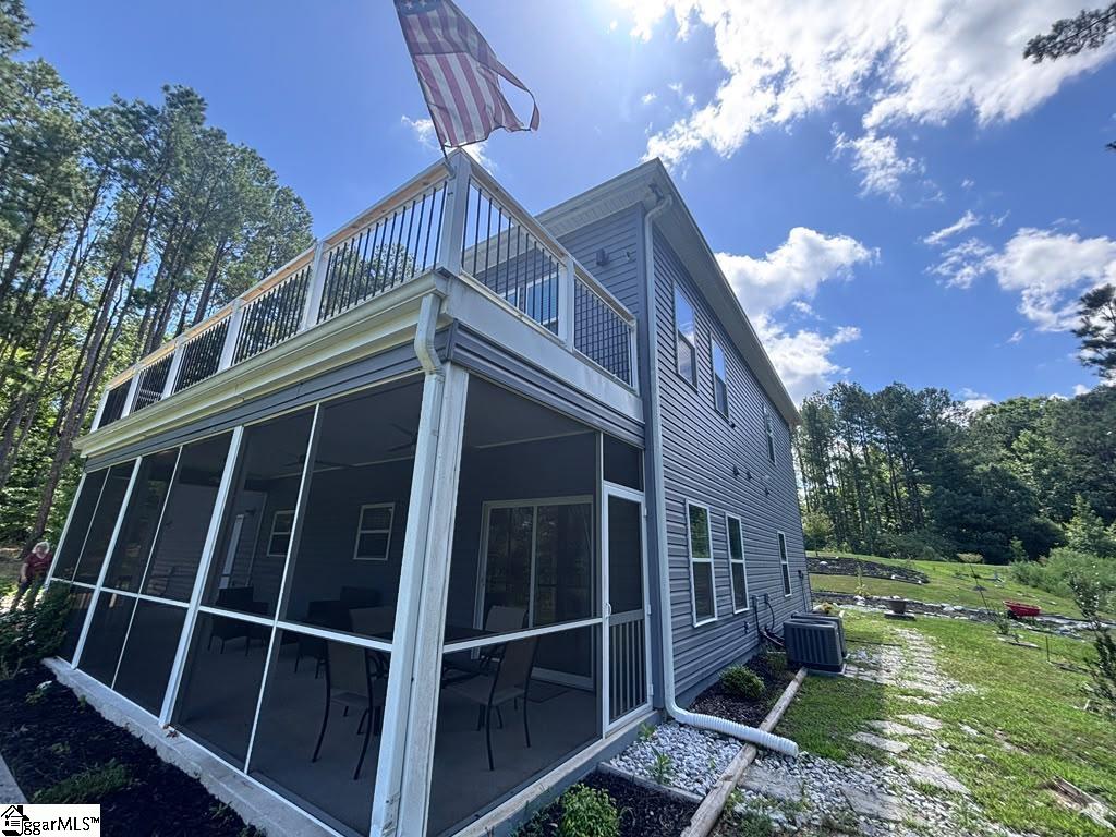 932 Eagle Harbor Drive Property Photo 2