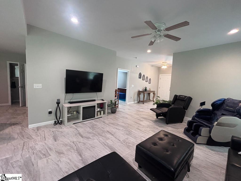 932 Eagle Harbor Drive Property Photo 12