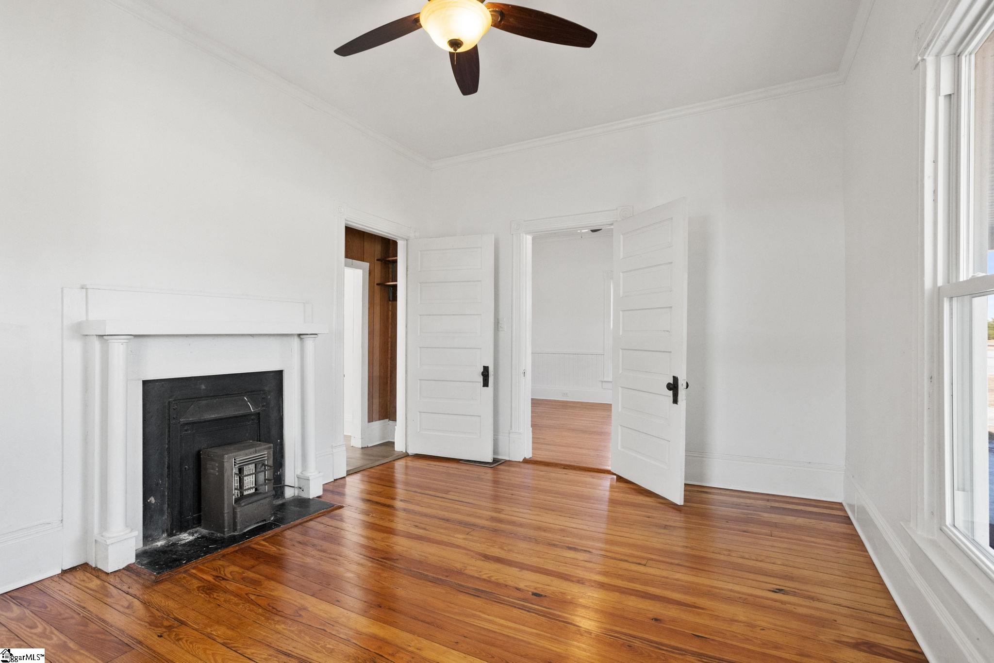 5994 N Old Laurens Road Property Photo 16