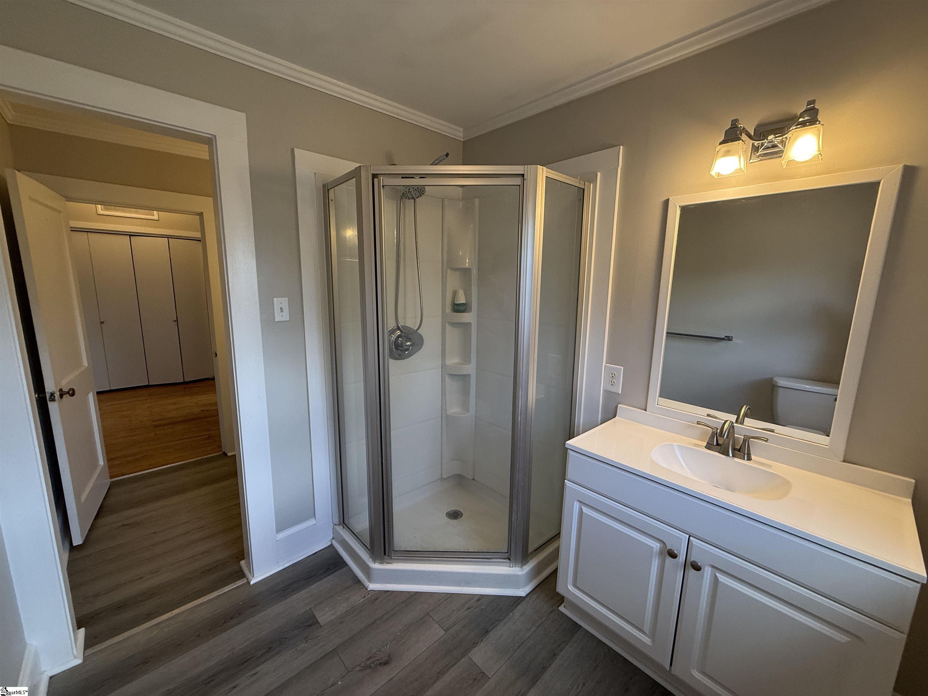 210 W Maple Street Property Photo 25