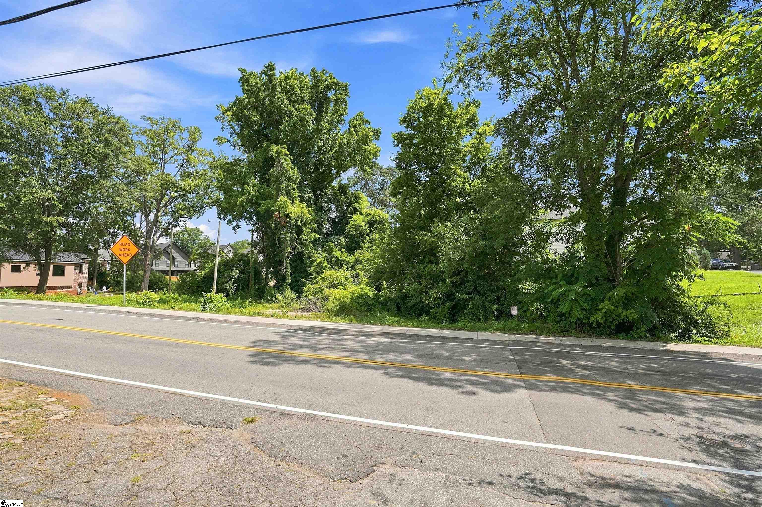 107 Guess Street Property Photo 1