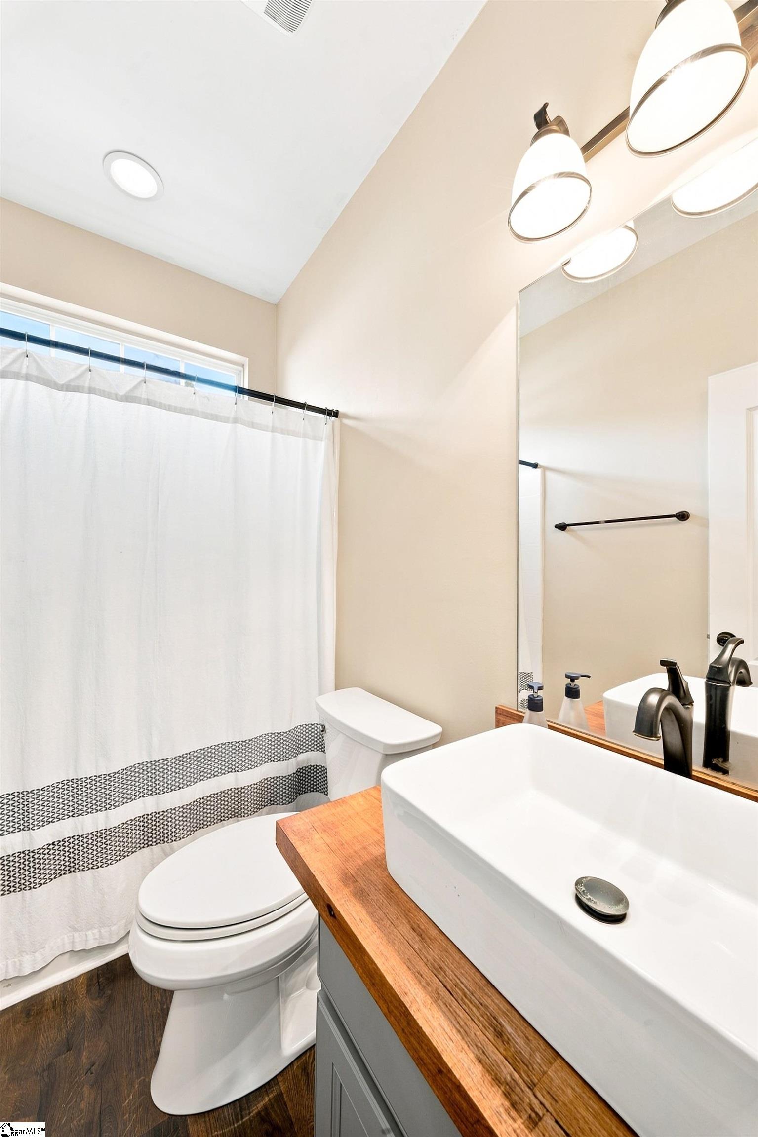 186 Chandler Crest Court Property Photo 18