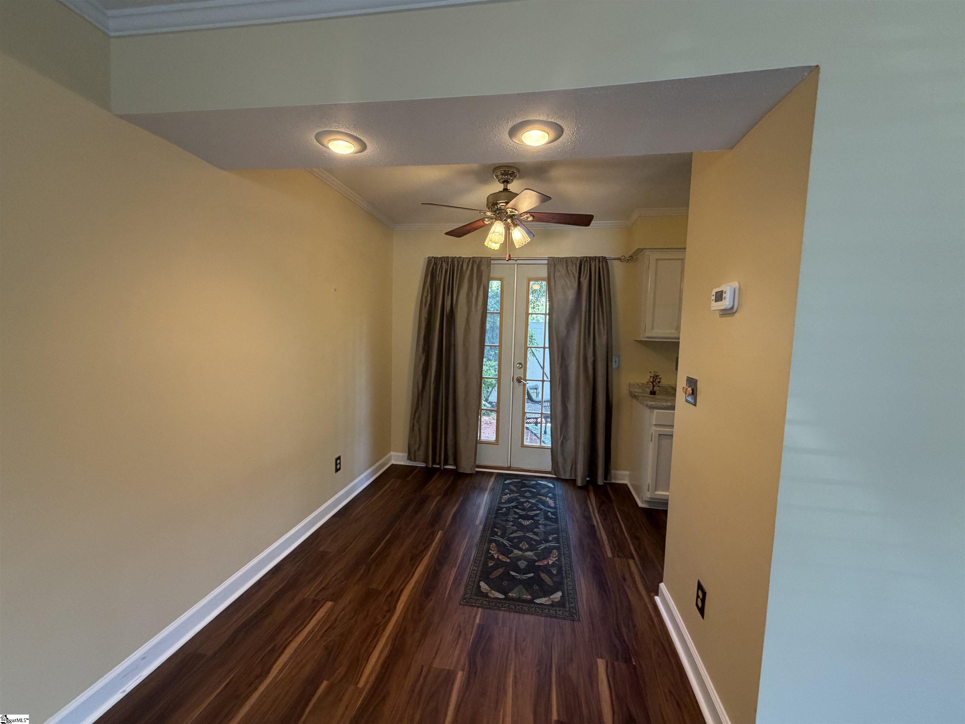 1907 Spring Wood Drive Property Photo 9