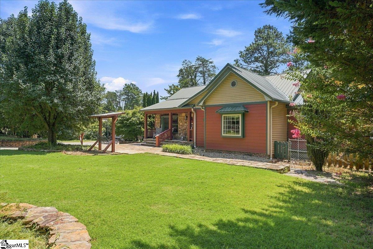 213 Cox Ridge Court Property Photo 2