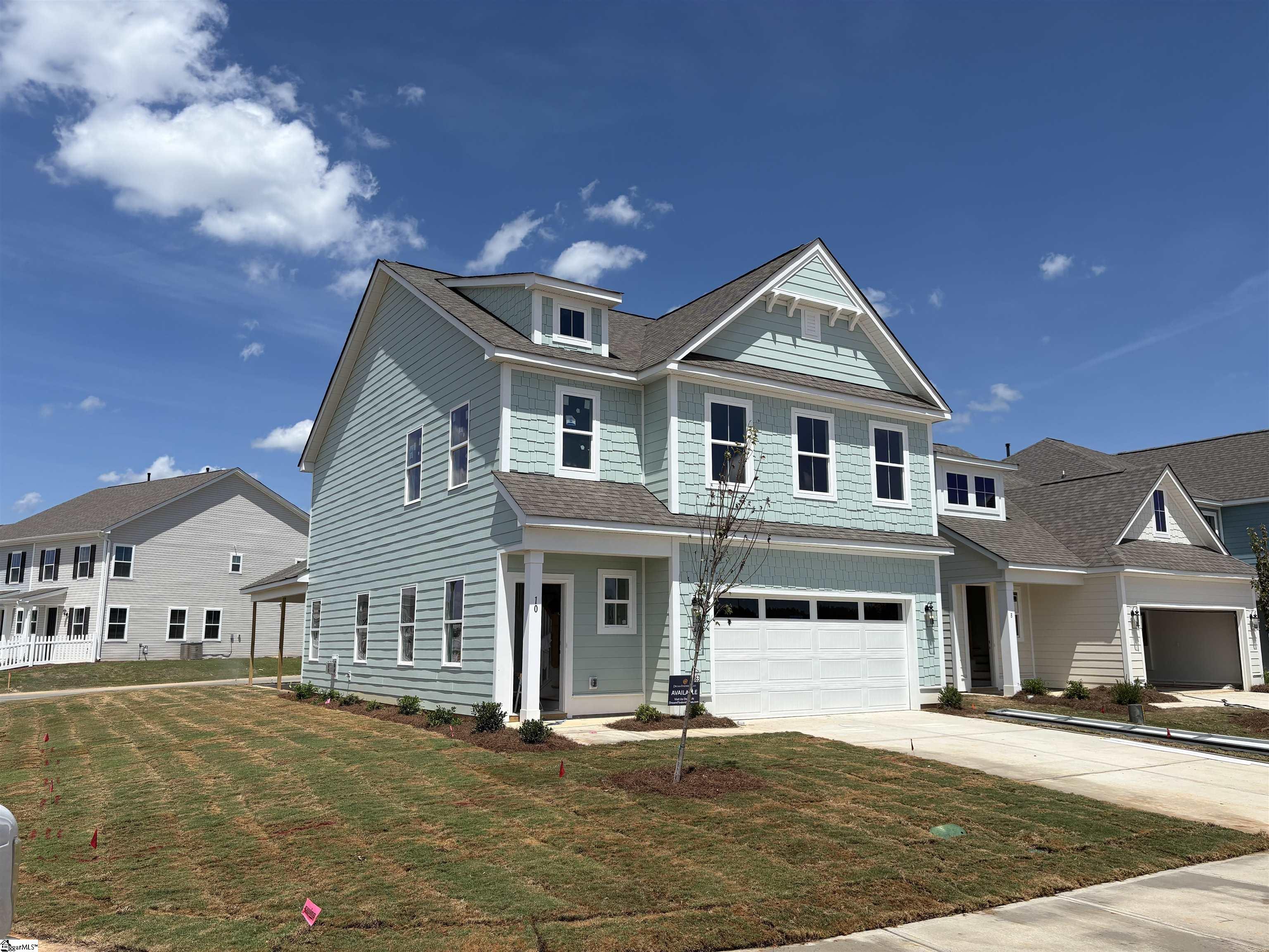 10 Whirlwind Way Property Photo 3