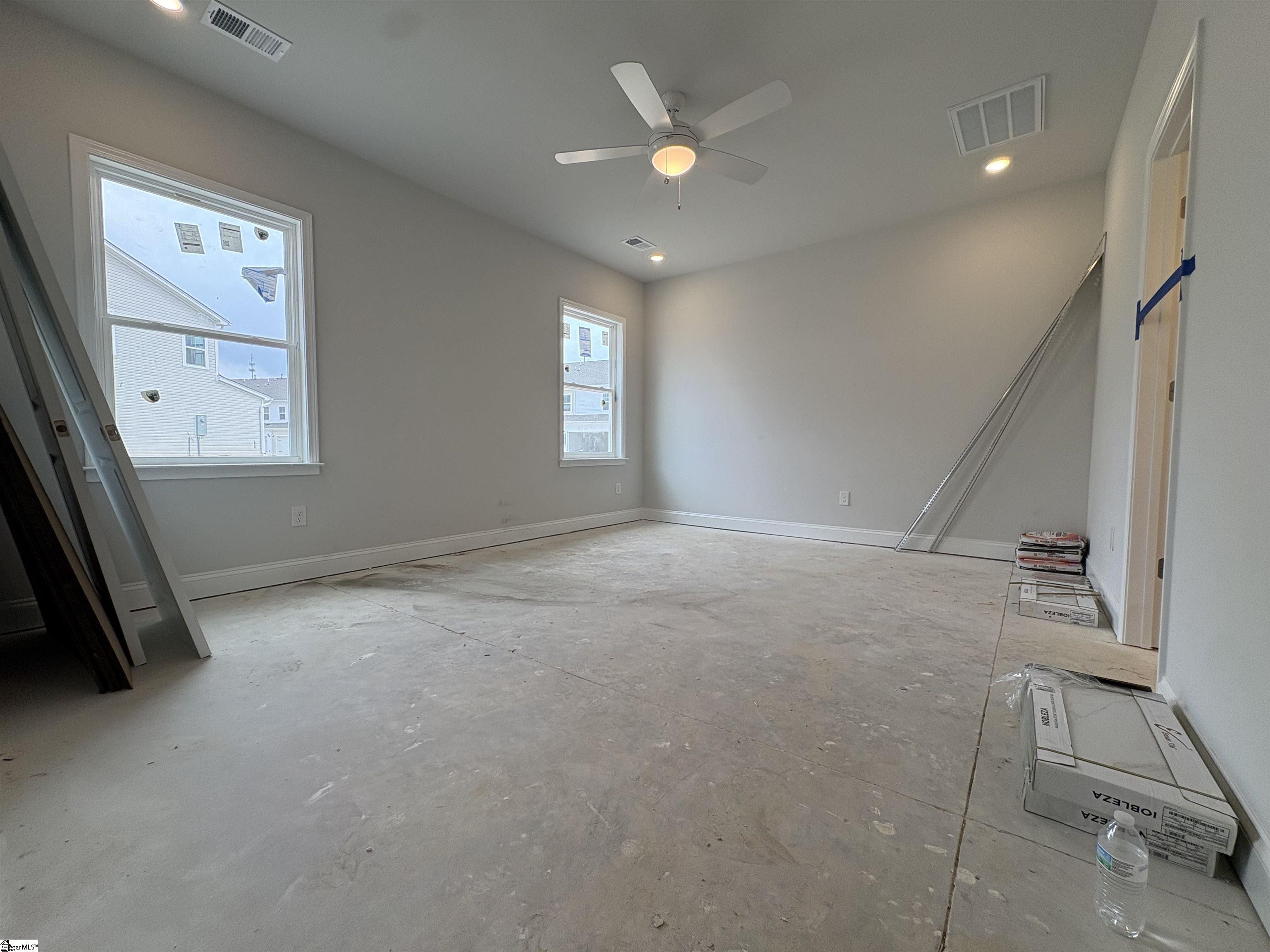 10 Whirlwind Way Property Photo 17