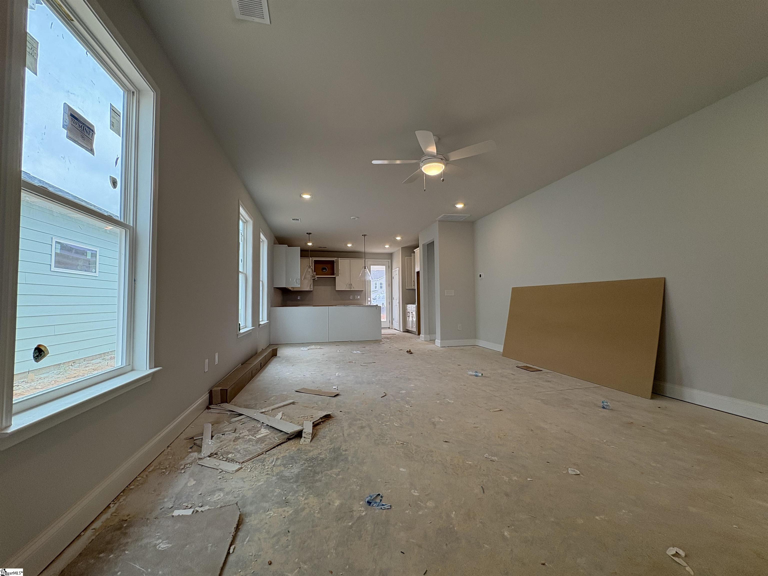 8 Whirlwind Way Property Photo 4