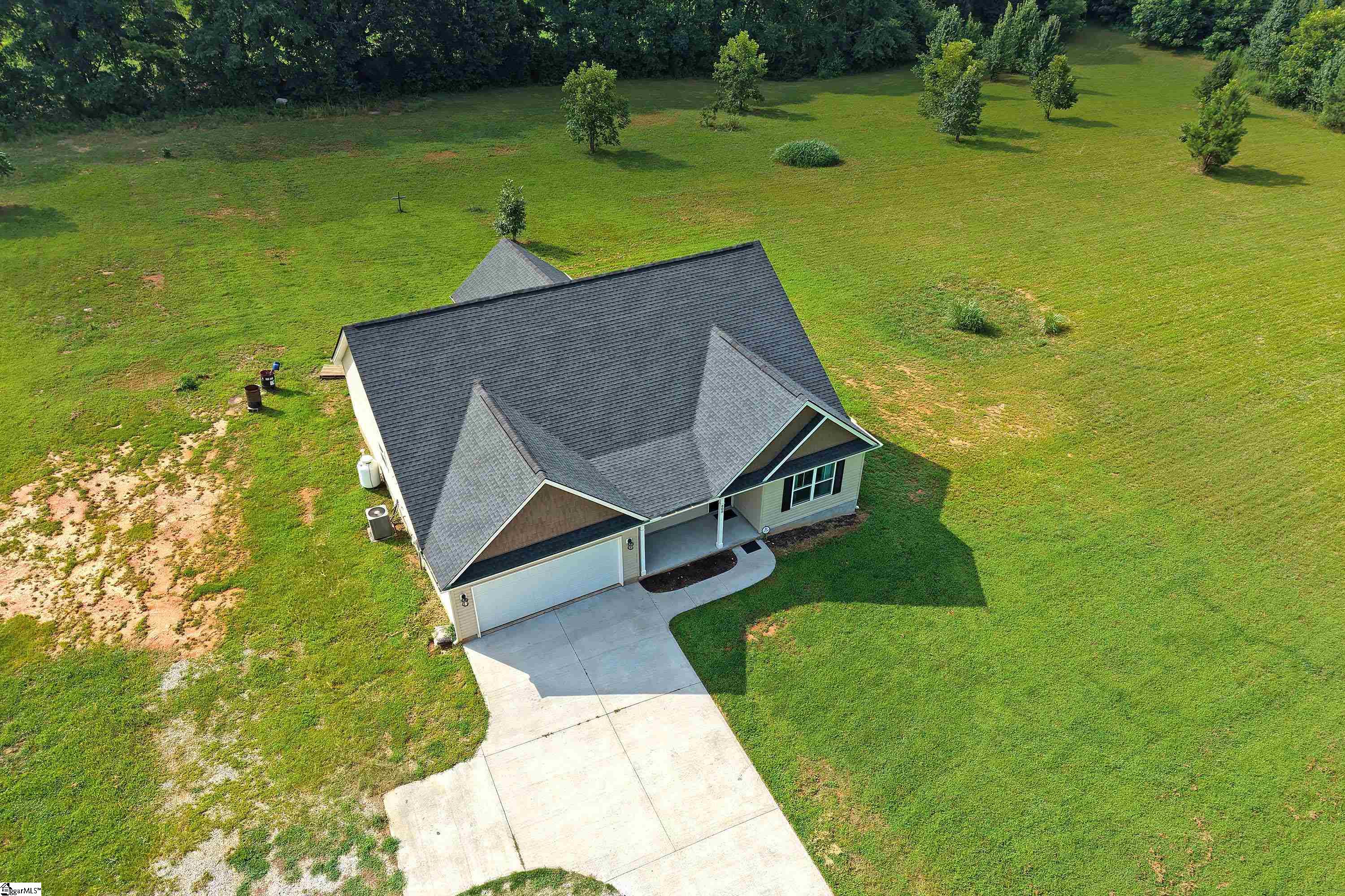 800 Broadway School Road Property Photo 4
