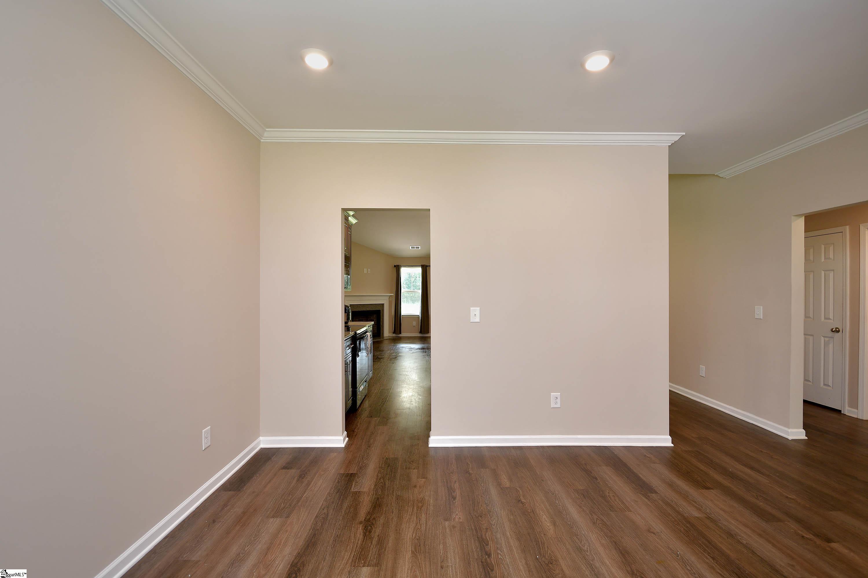 800 Broadway School Road Property Photo 11