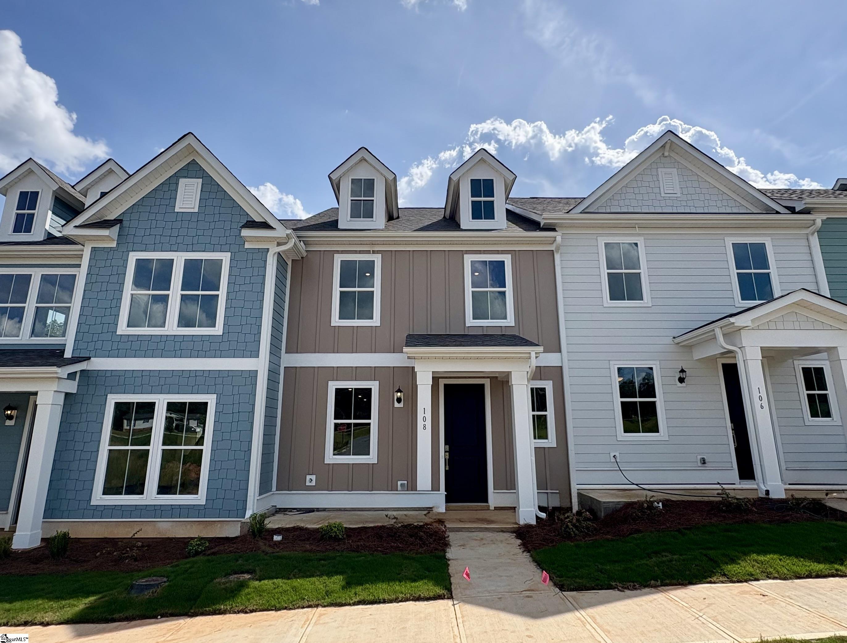 108 Gauley Street Property Photo 1
