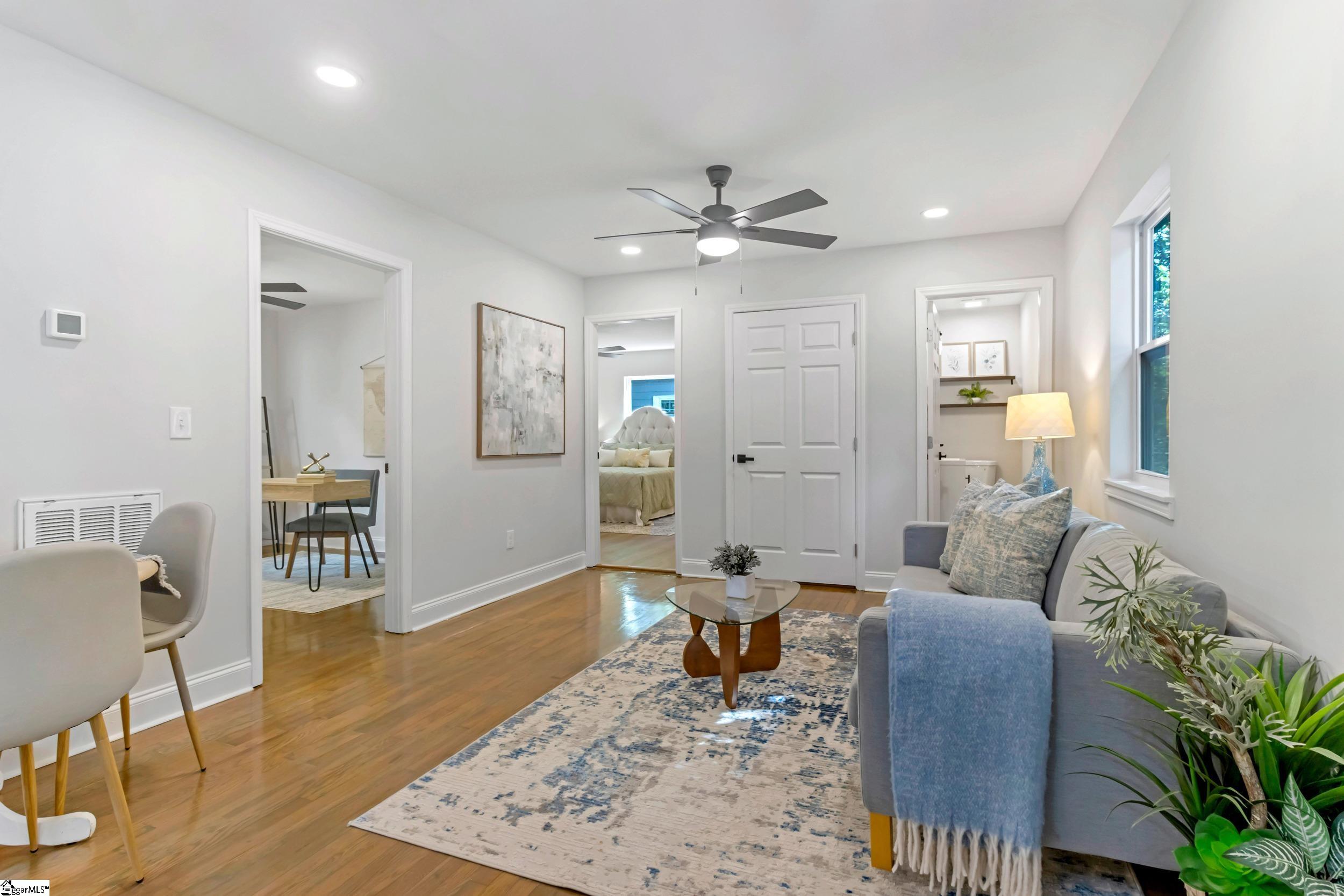 12 E Decatur Street Property Photo 13