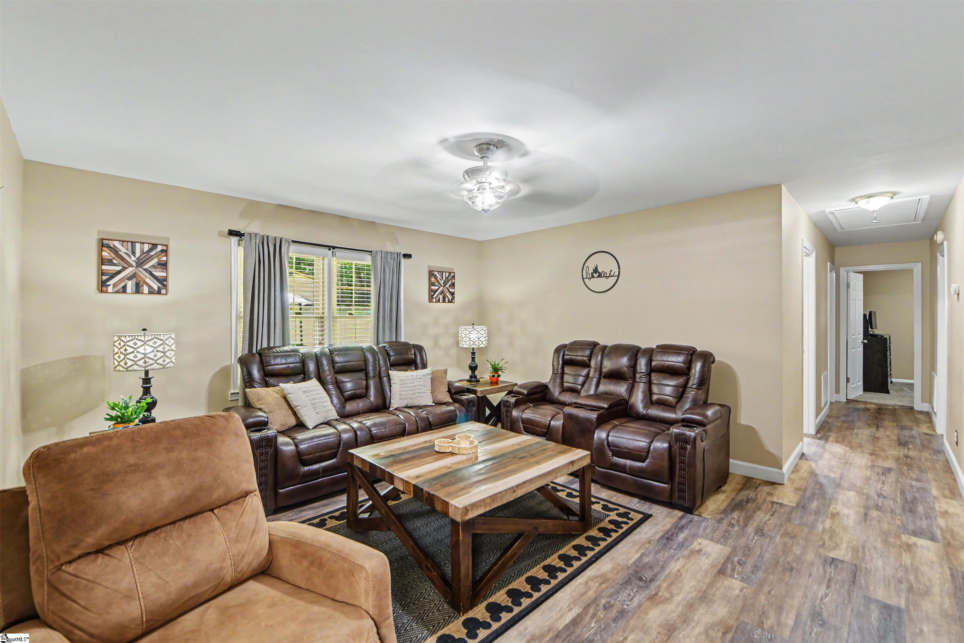 159 Oak Hill Drive Property Photo 10