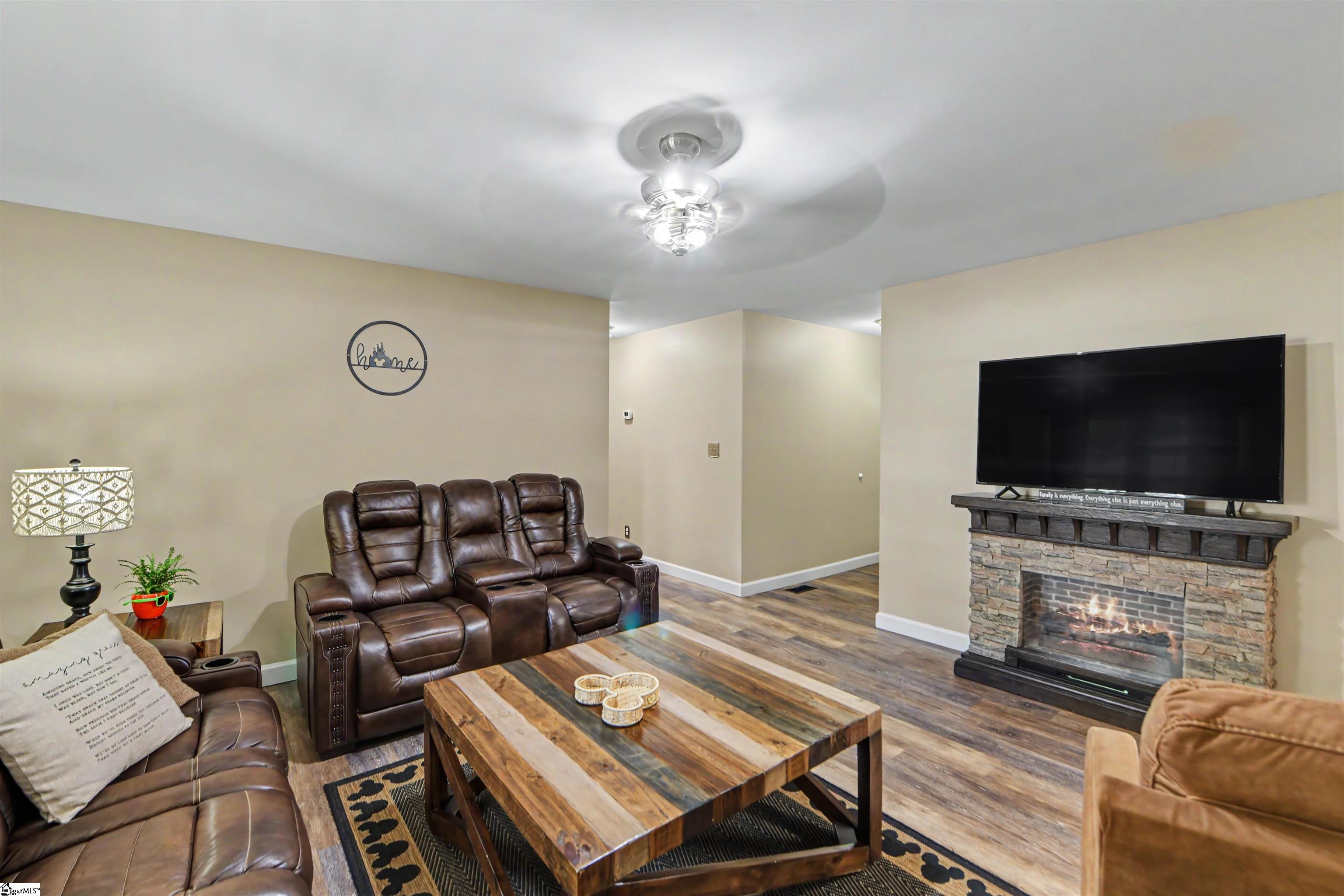 159 Oak Hill Drive Property Photo 11