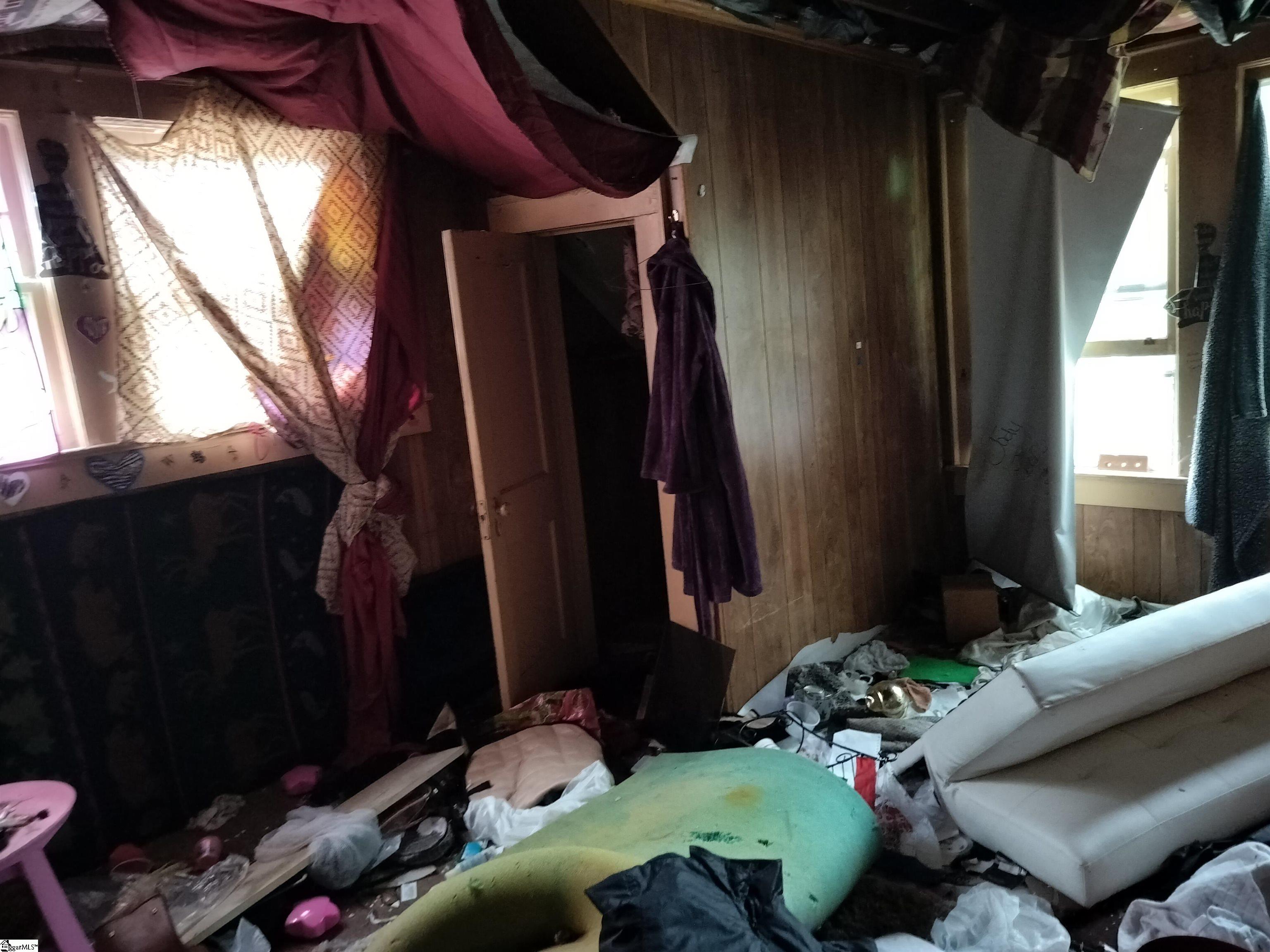 509 Plain Street Property Photo 4