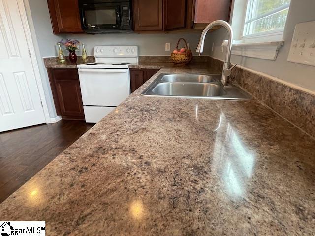 312 Engelmann Lane Property Photo 9