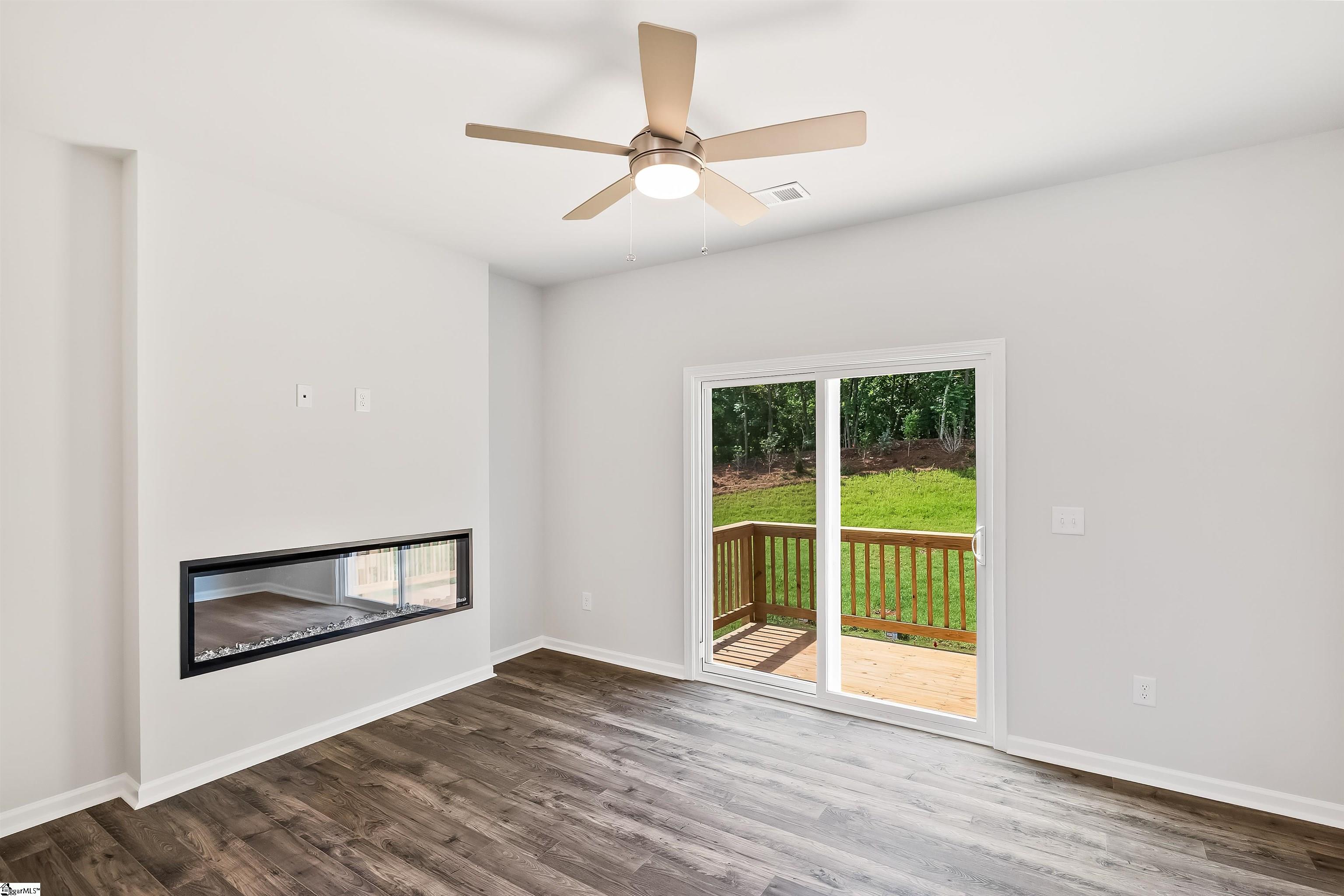 22 Broad River Way Property Photo 5