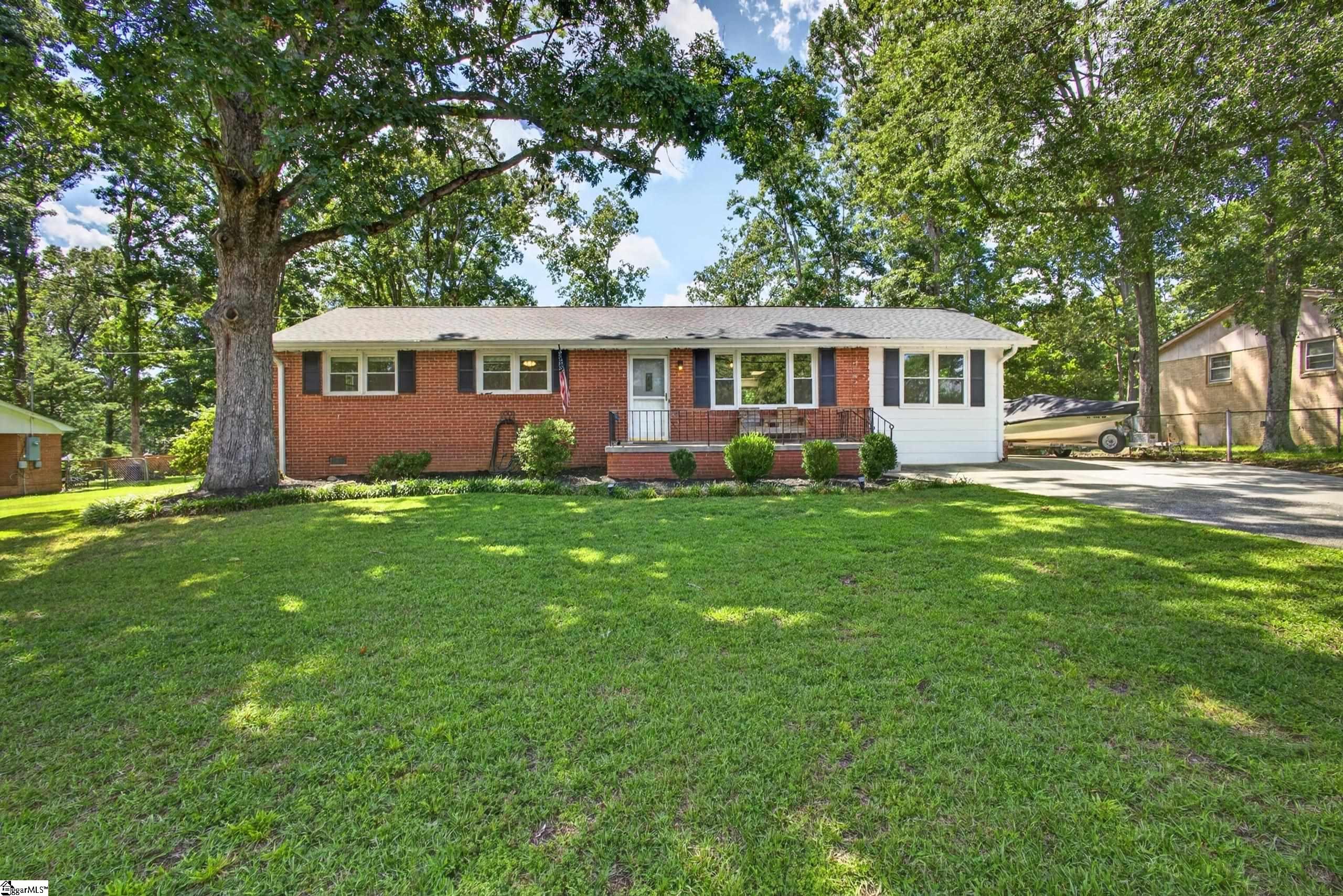 200 Creighton Drive Property Photo 32