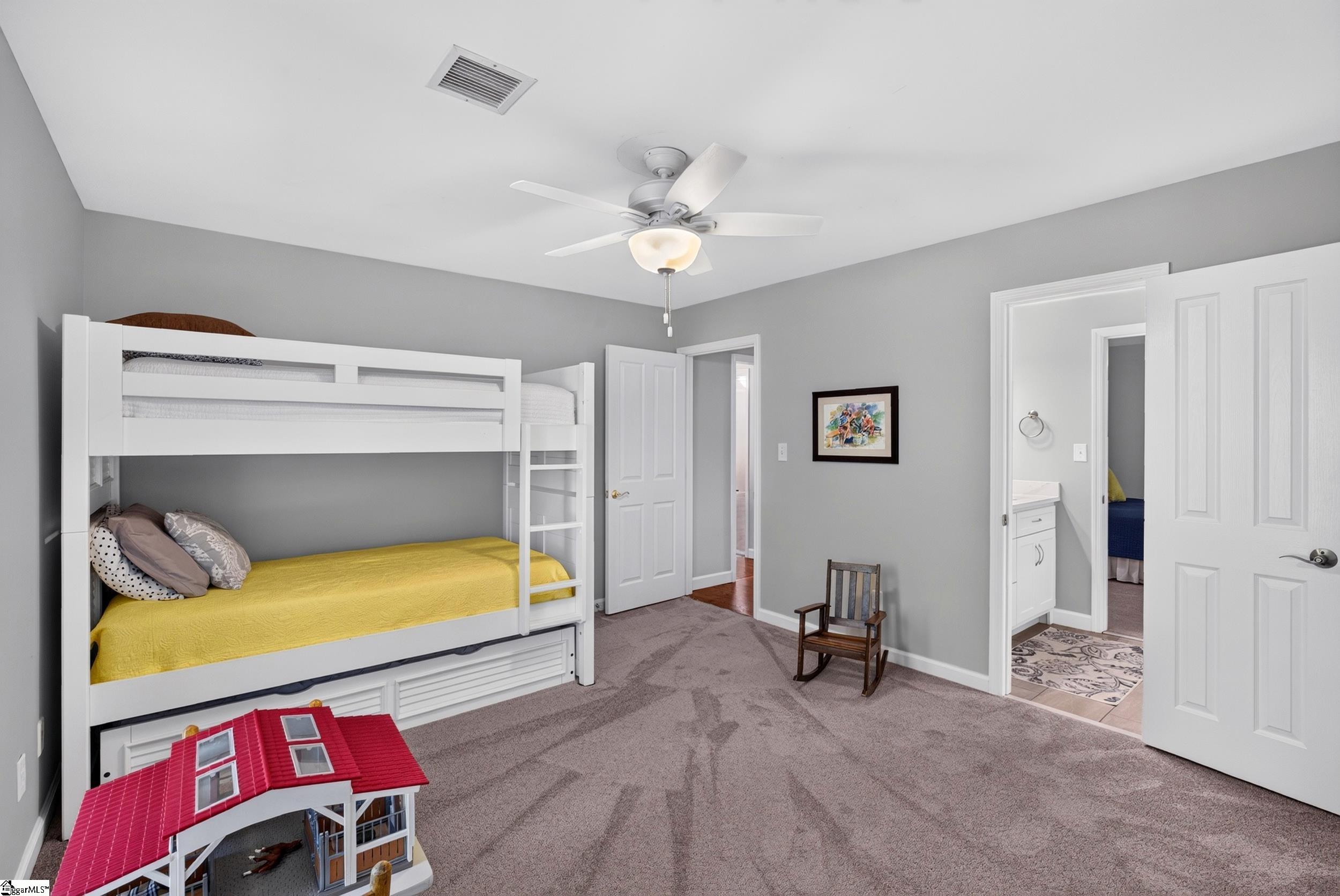216 Muirfield Drive Property Photo 25