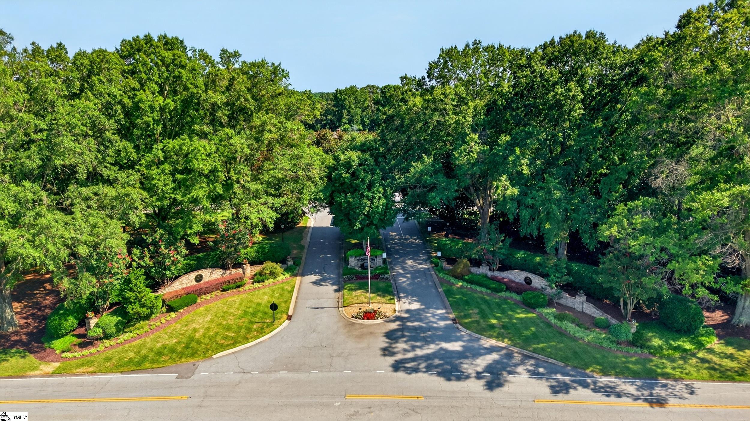 216 Muirfield Drive Property Photo 44