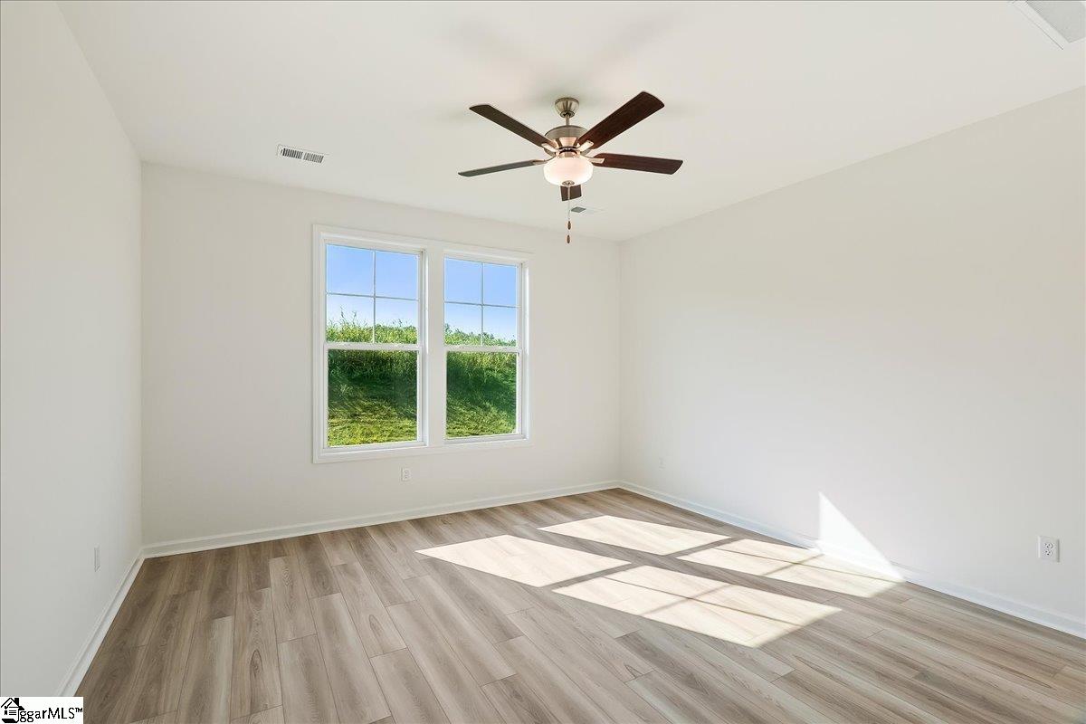 2049 Halton Oaks Drive Property Photo 11