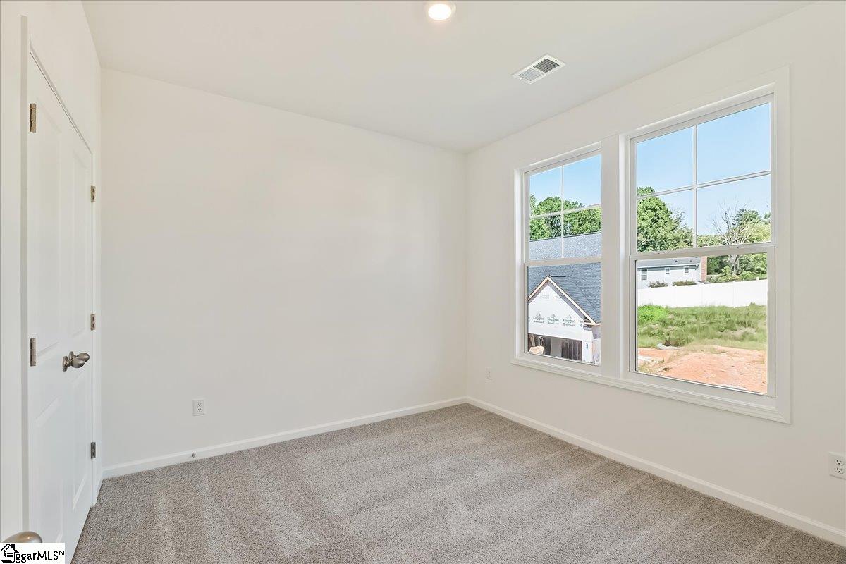 2049 Halton Oaks Drive Property Photo 17