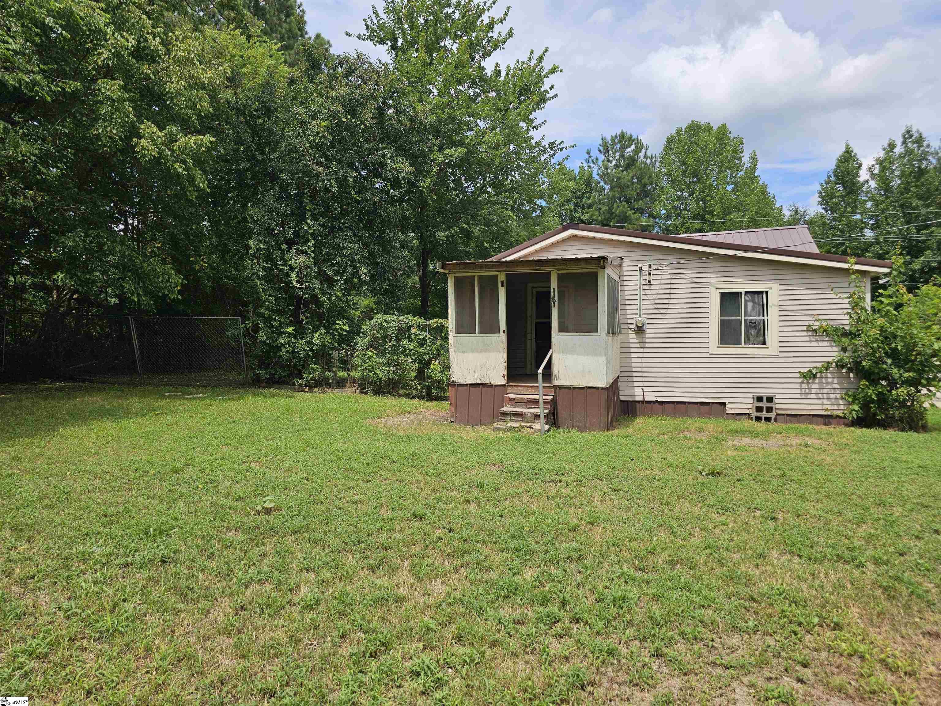 21684 E Highway 72 Property Photo 9