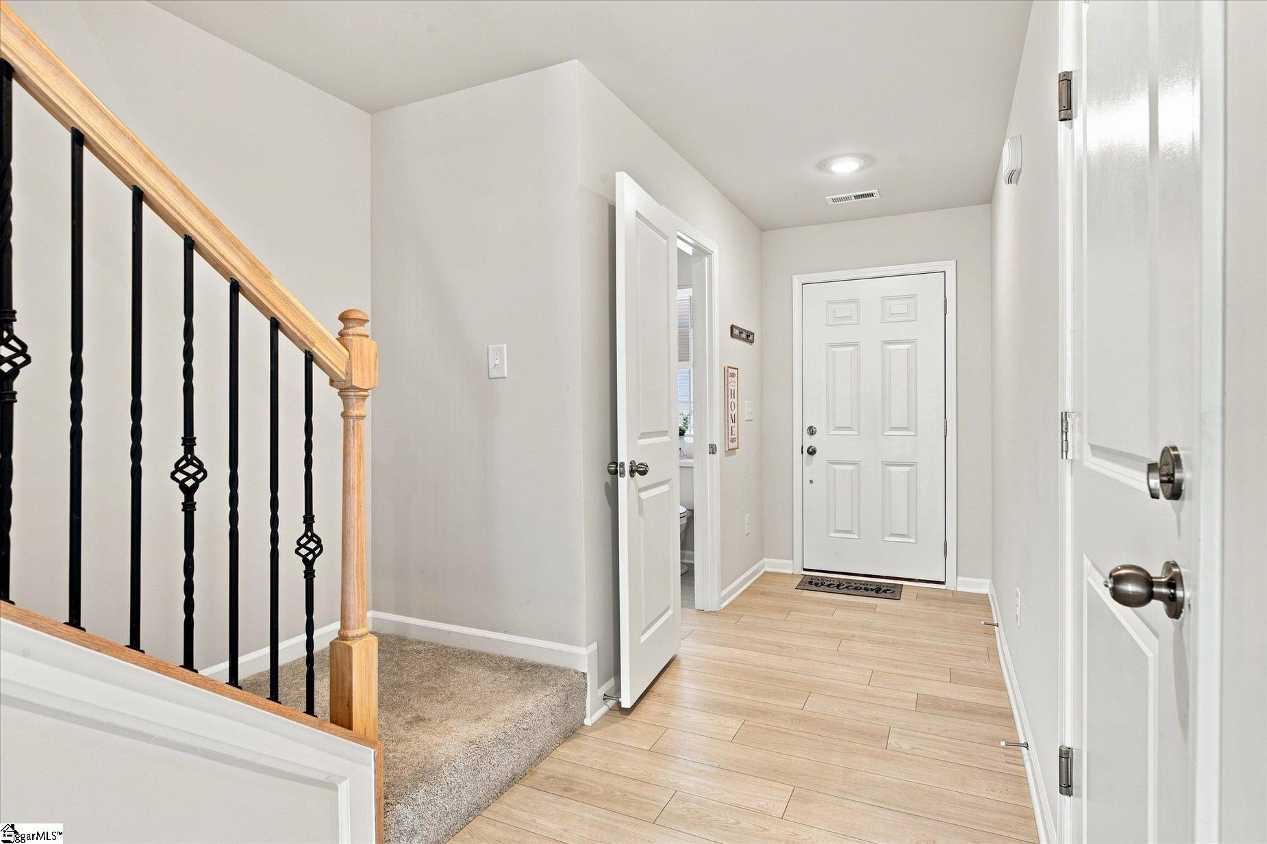 3074 Whispering Willow Court Property Photo 4