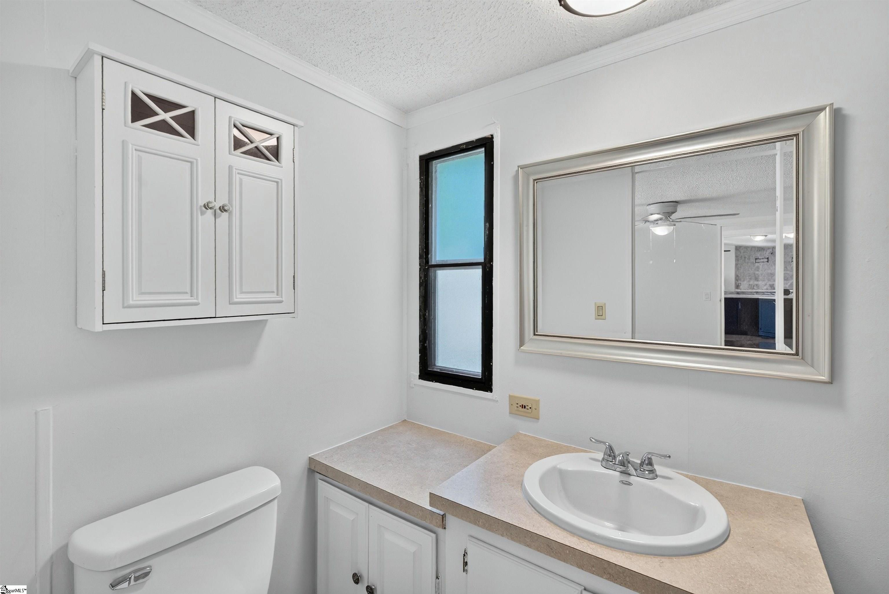 1599793 Property Photo 19