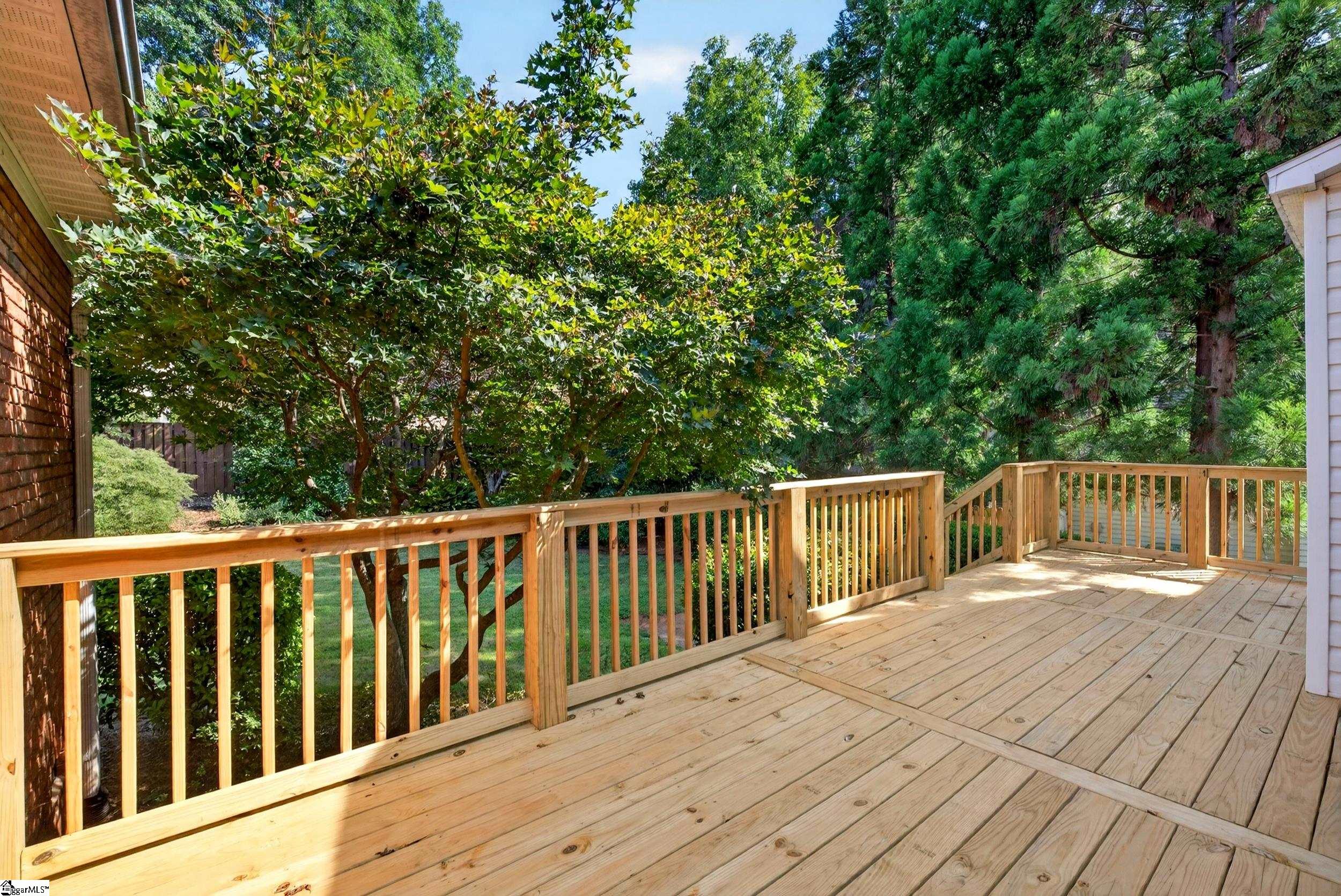 283 Rock Springs Drive Property Photo 4