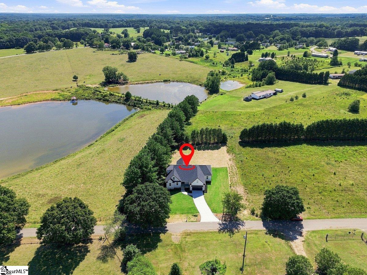 48 Lester Road Property Photo 45