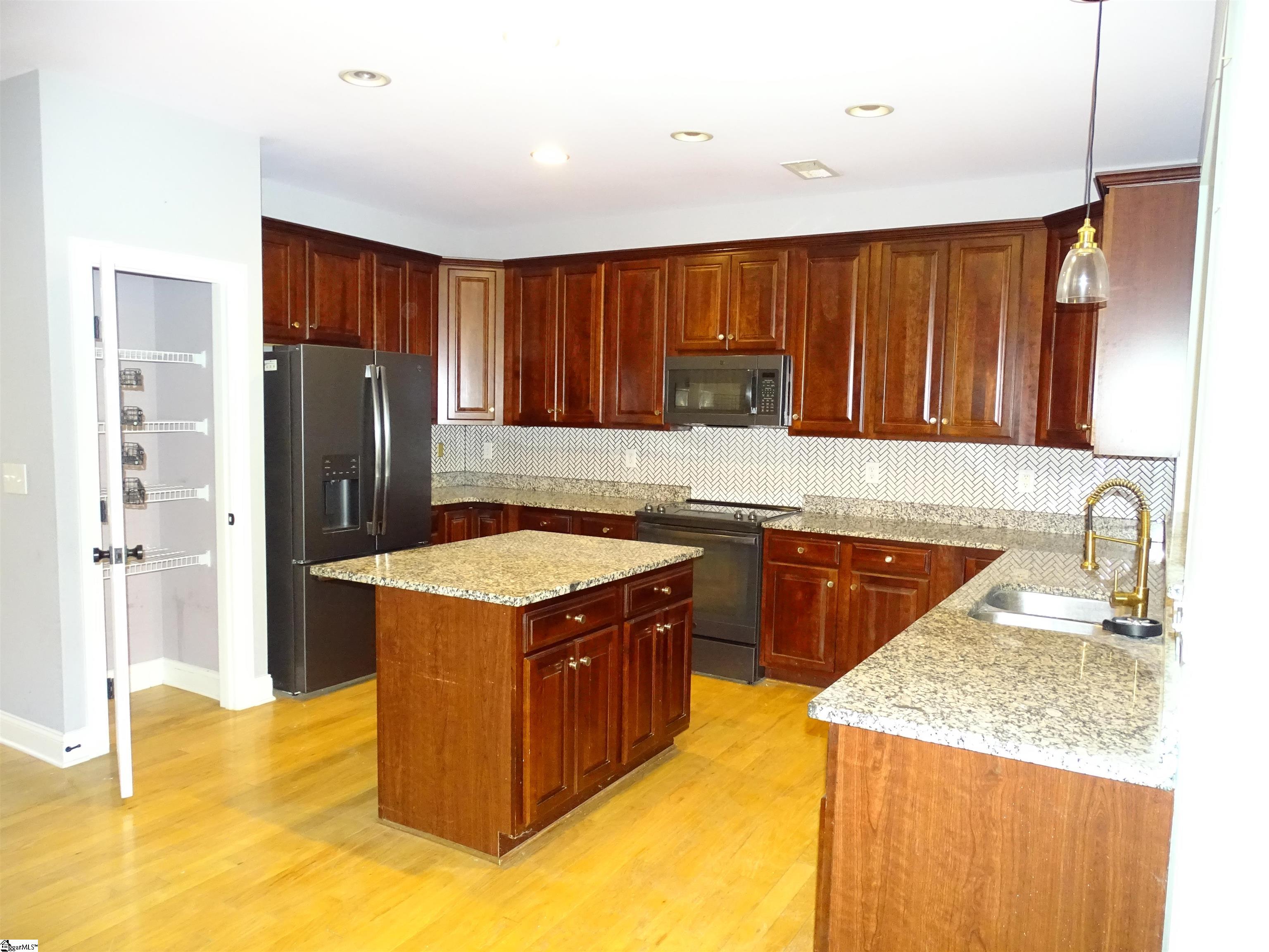 2 Everleigh Court Property Photo 13