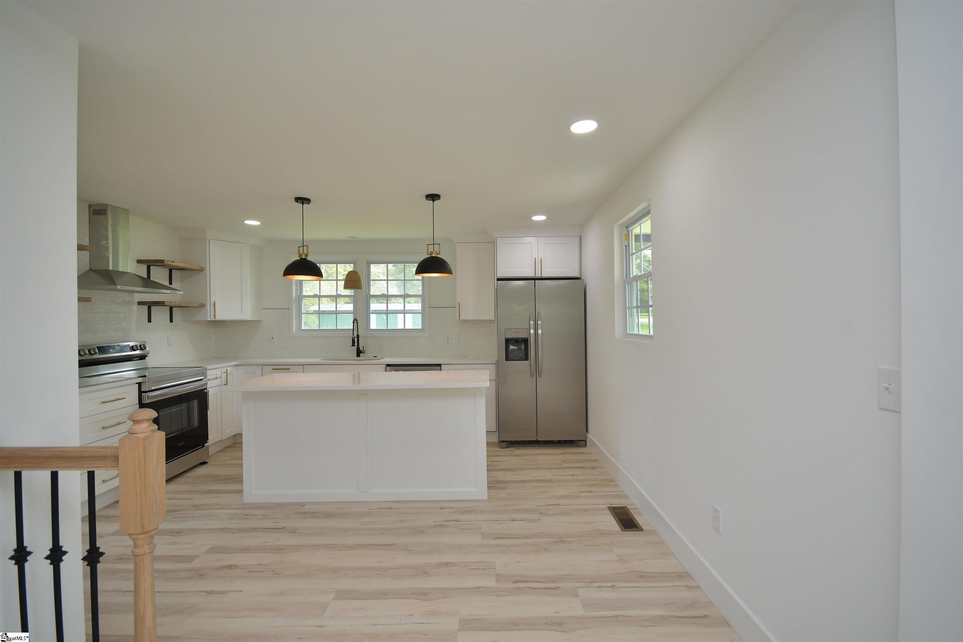 407 I Street Property Photo 10