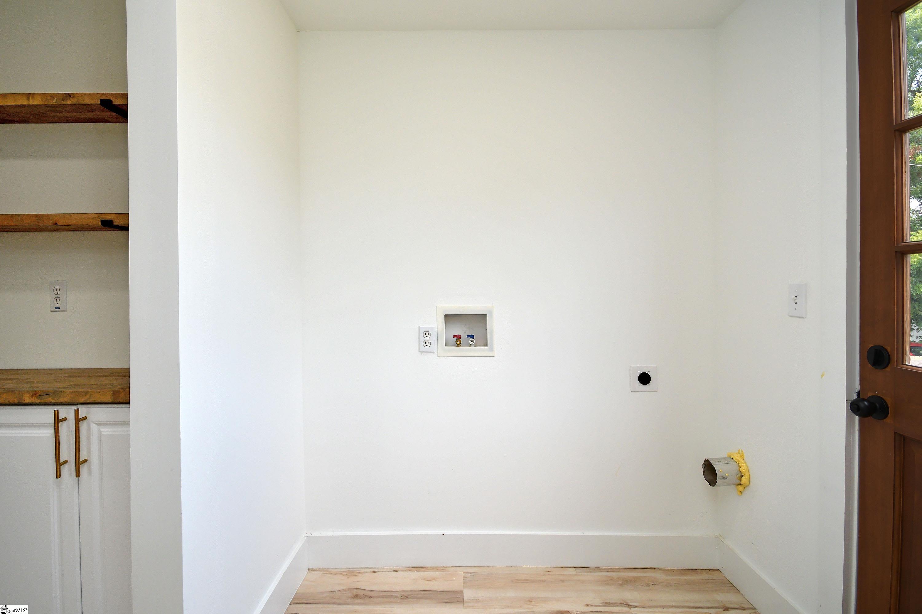 407 I Street Property Photo 22