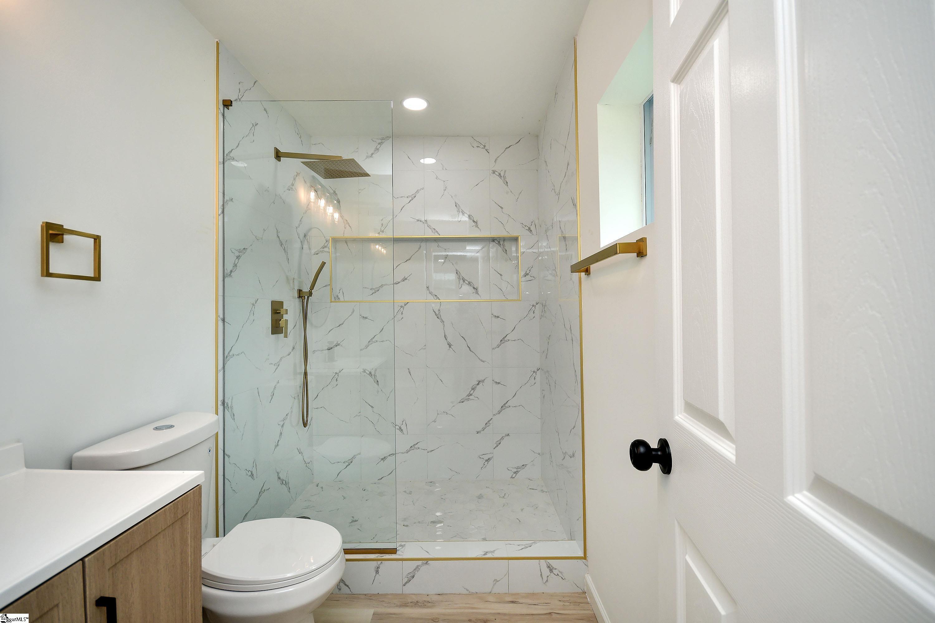 407 I Street Property Photo 31