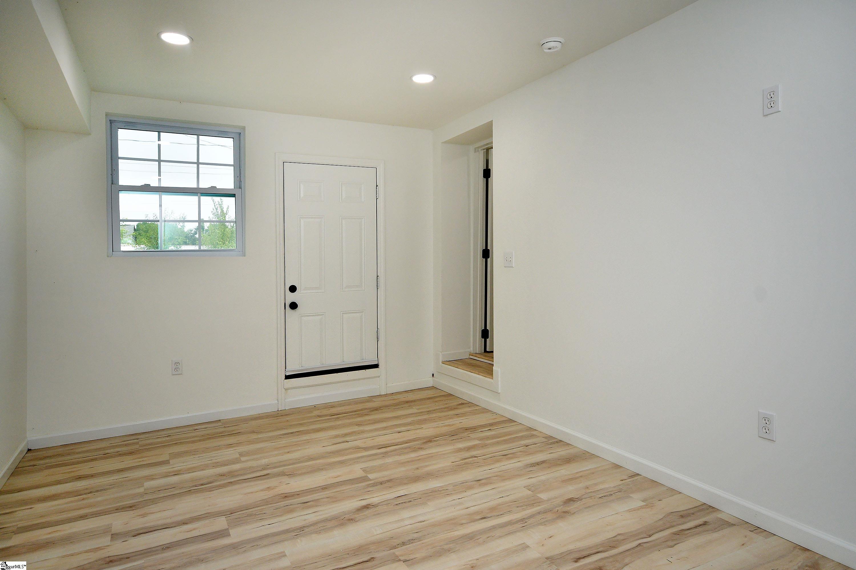 407 I Street Property Photo 36