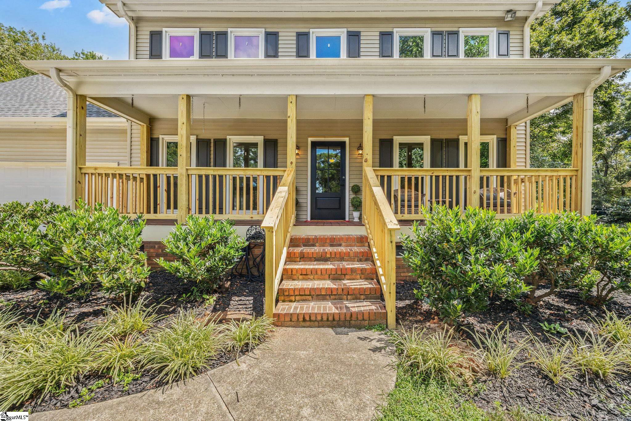 8 River Way Drive Property Photo 3
