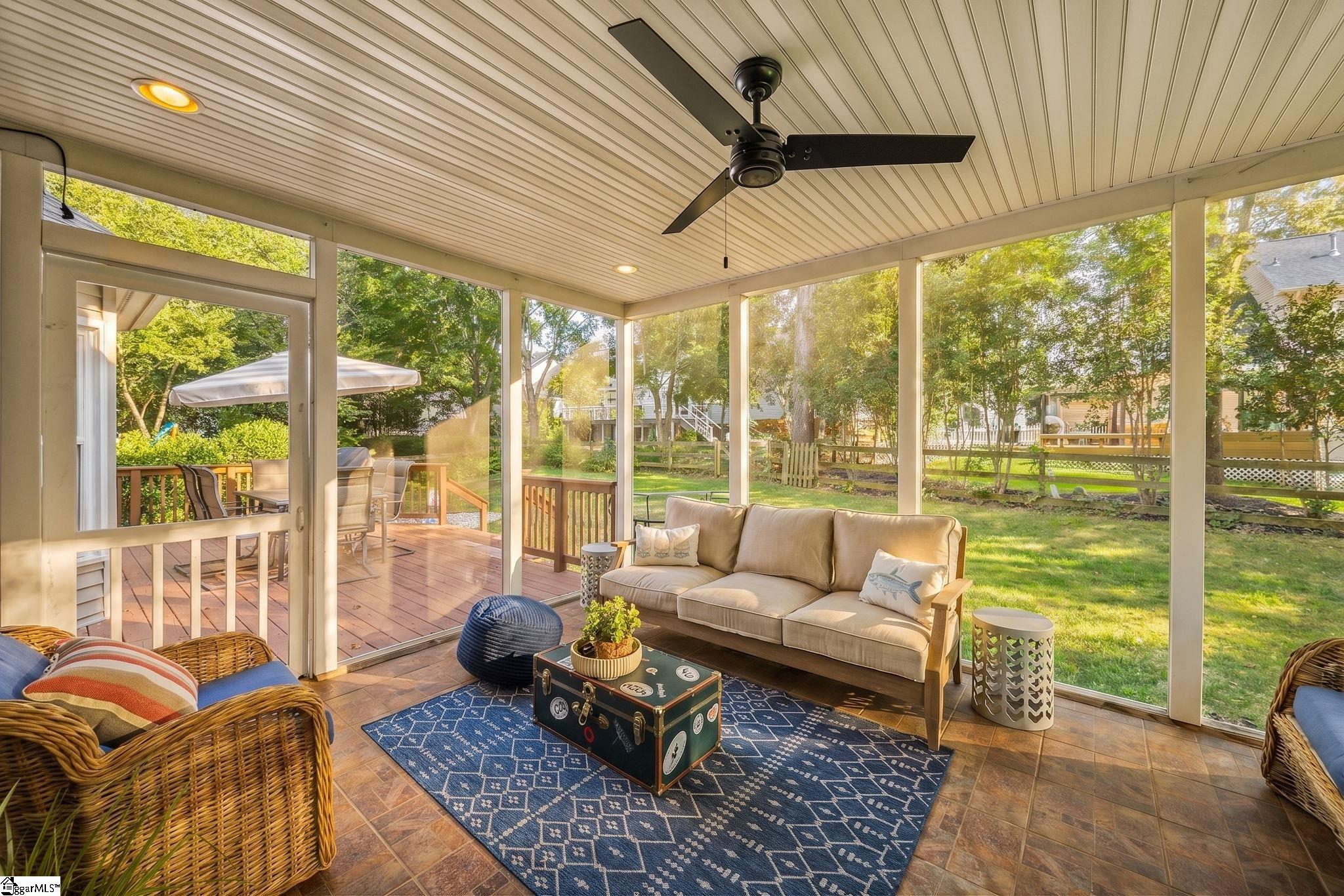 8 River Way Drive Property Photo 10