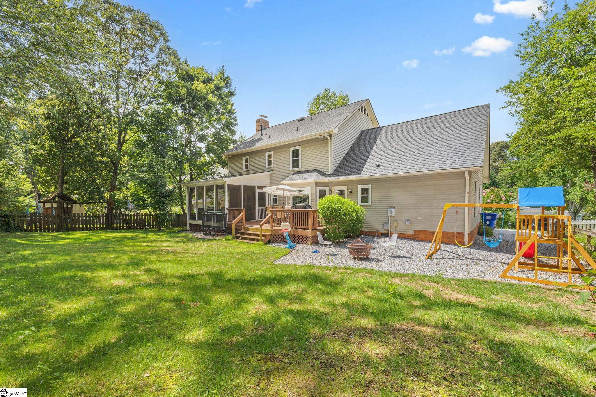 8 River Way Drive Property Photo 13