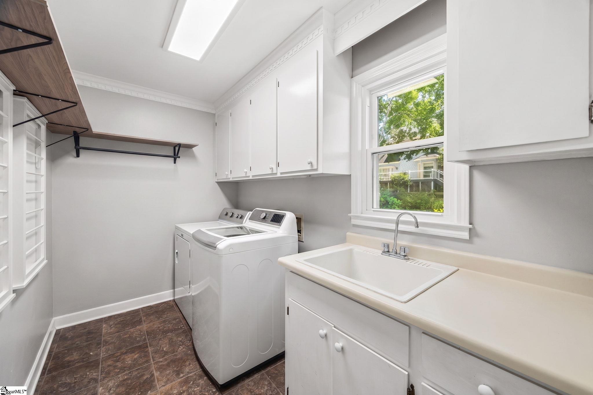 8 River Way Drive Property Photo 21