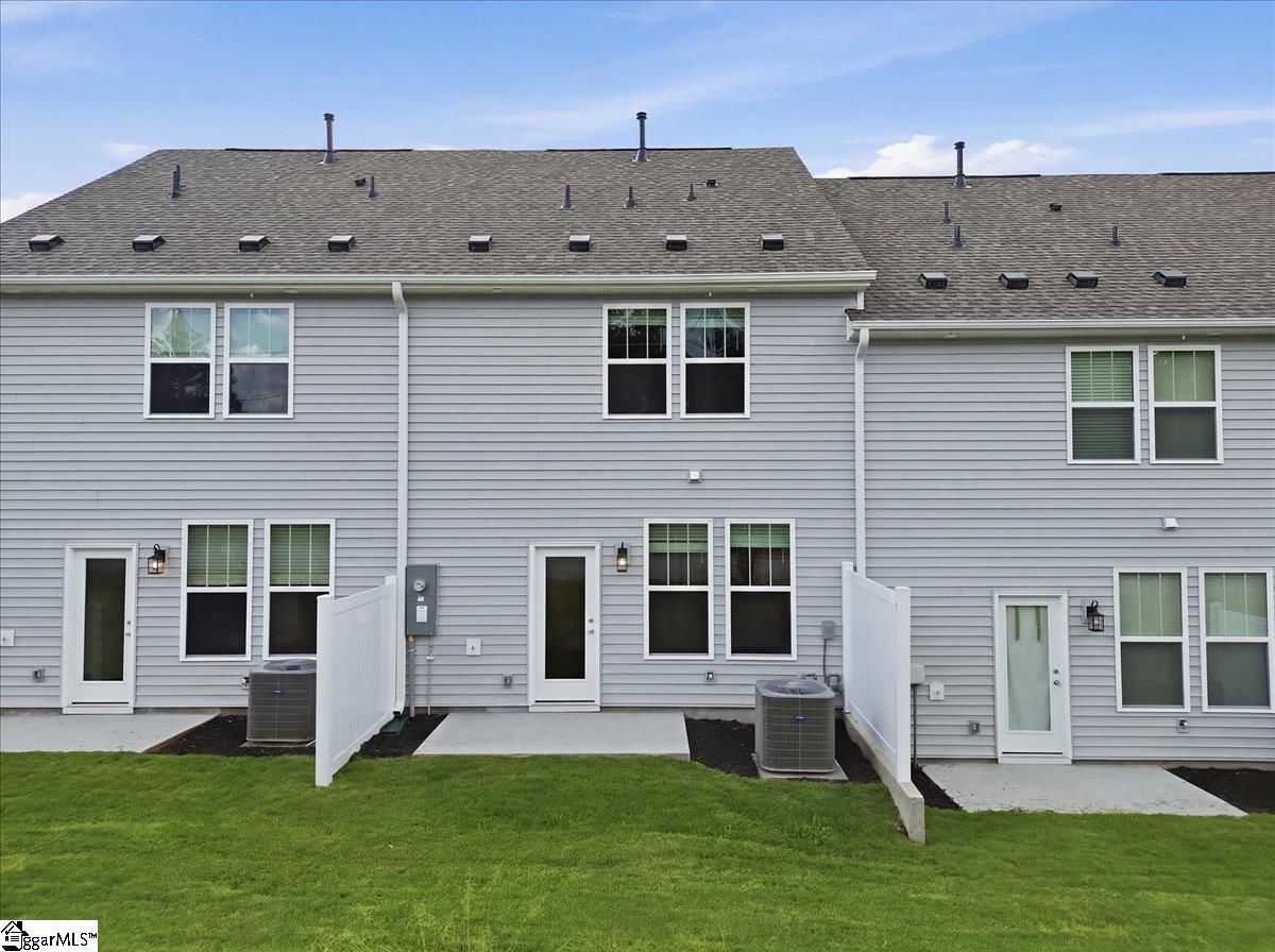 311 Speyside Lane Property Photo 21