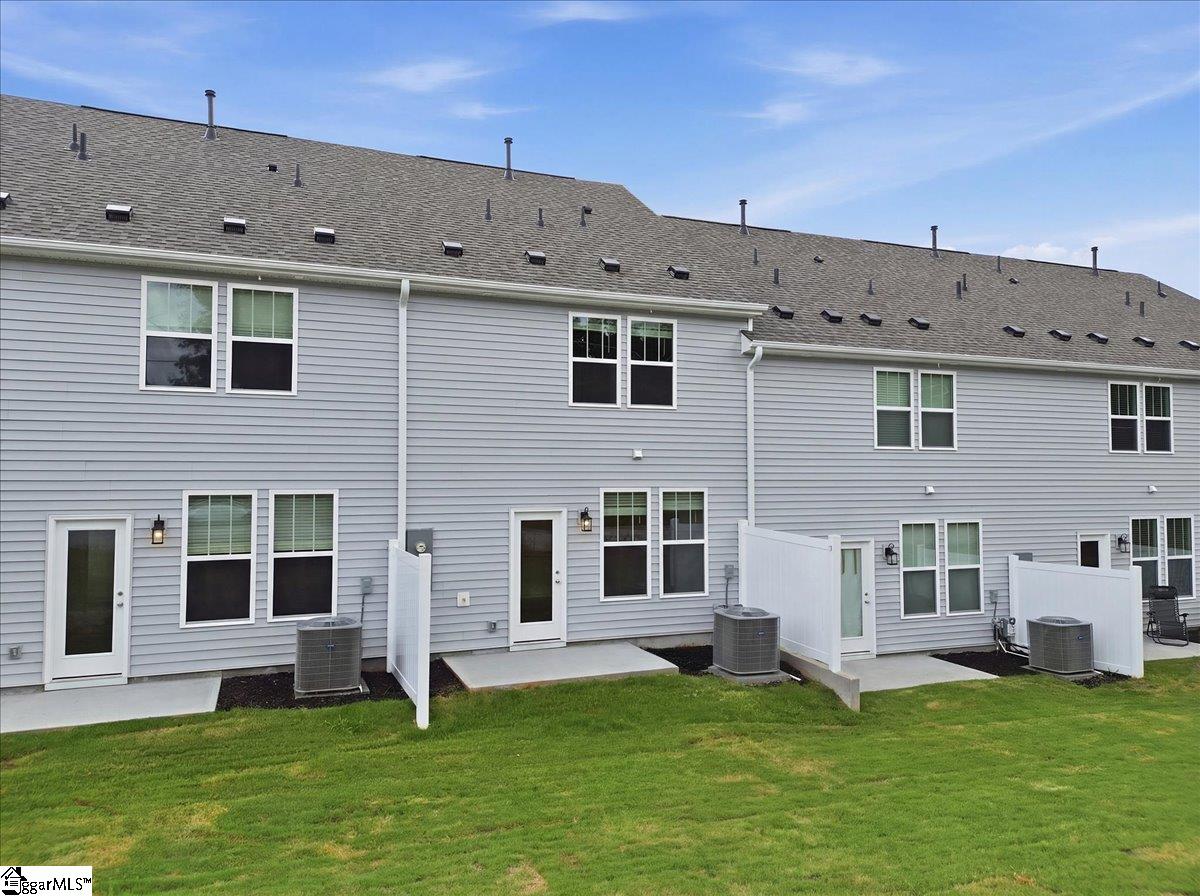 311 Speyside Lane Property Photo 22