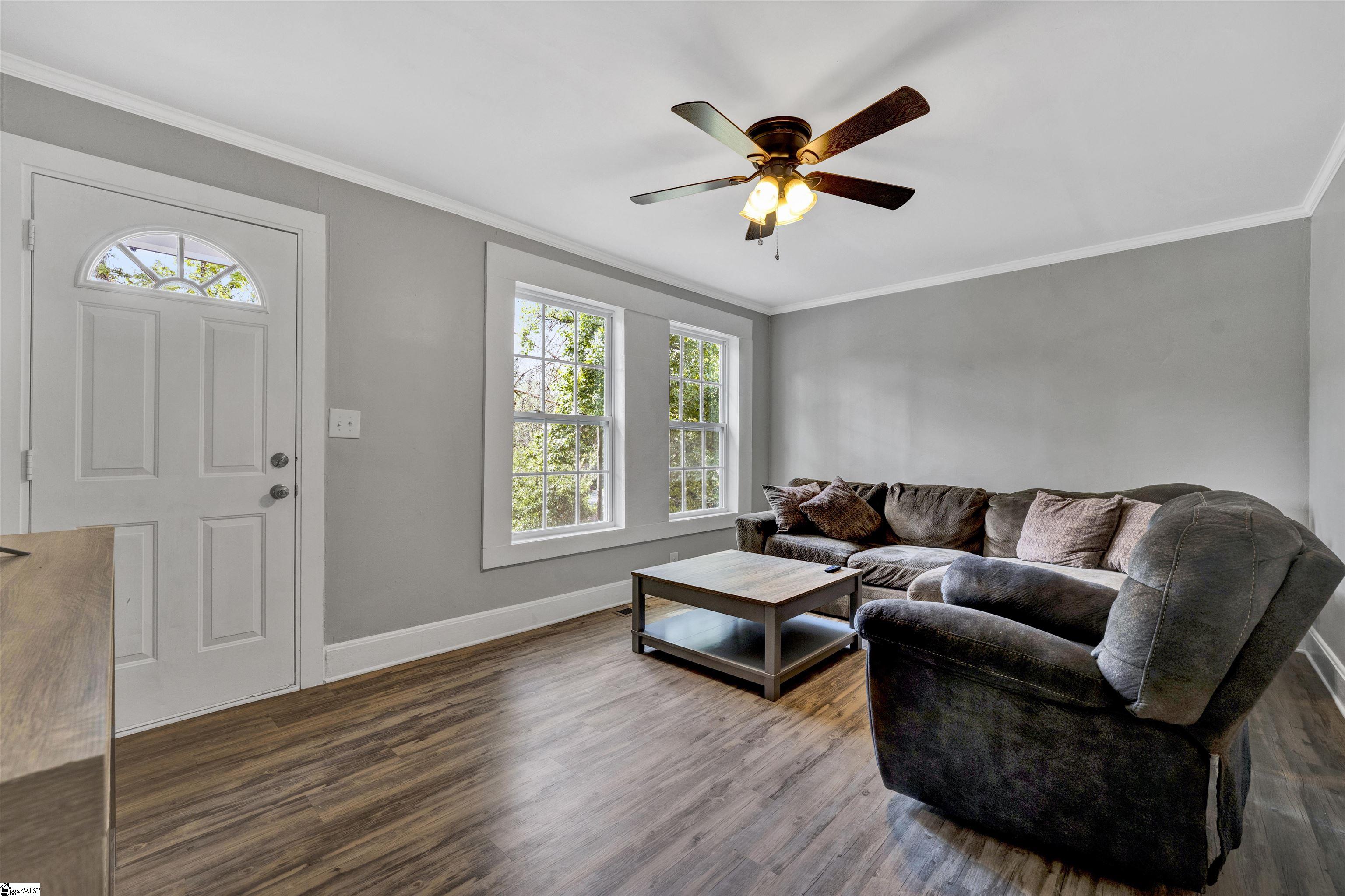 215 Gail Street Property Photo 6