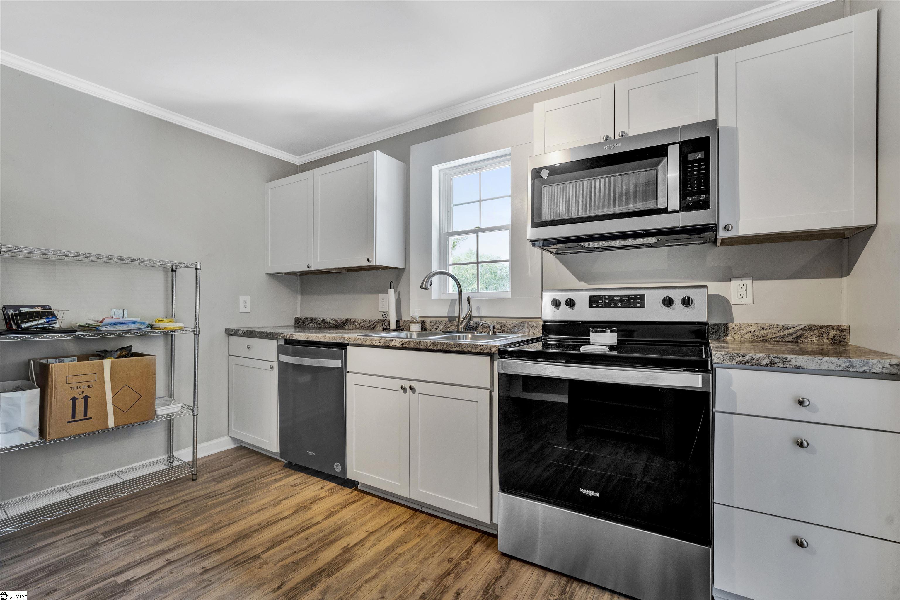 215 Gail Street Property Photo 12