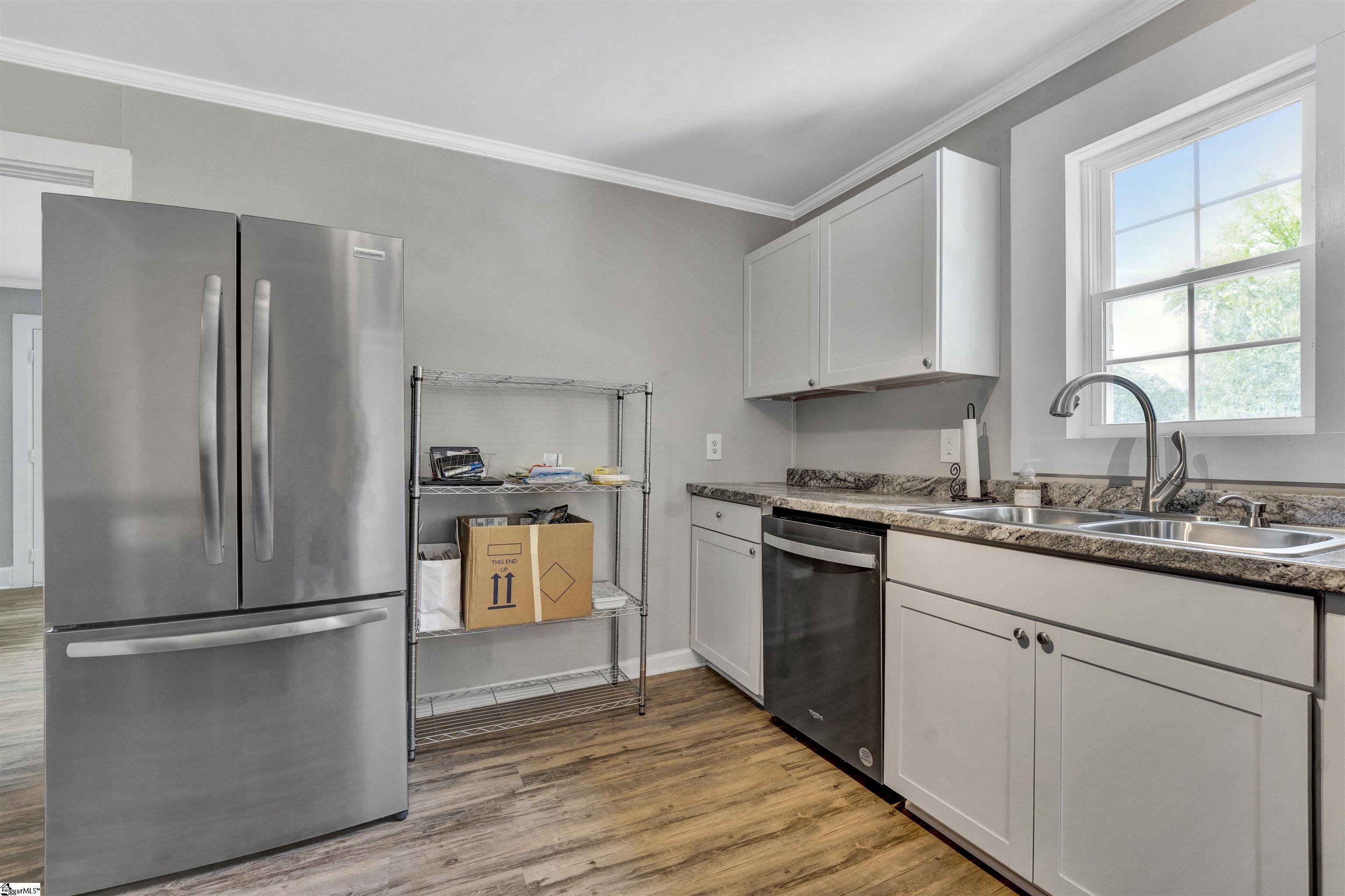 215 Gail Street Property Photo 13