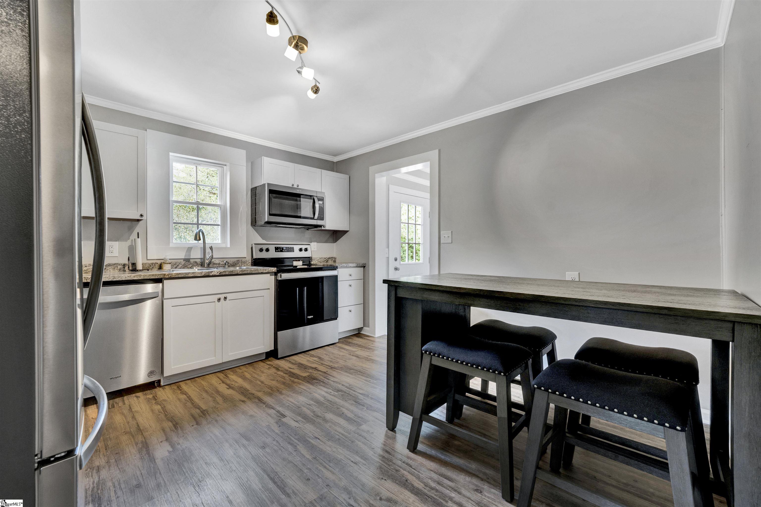 215 Gail Street Property Photo 14