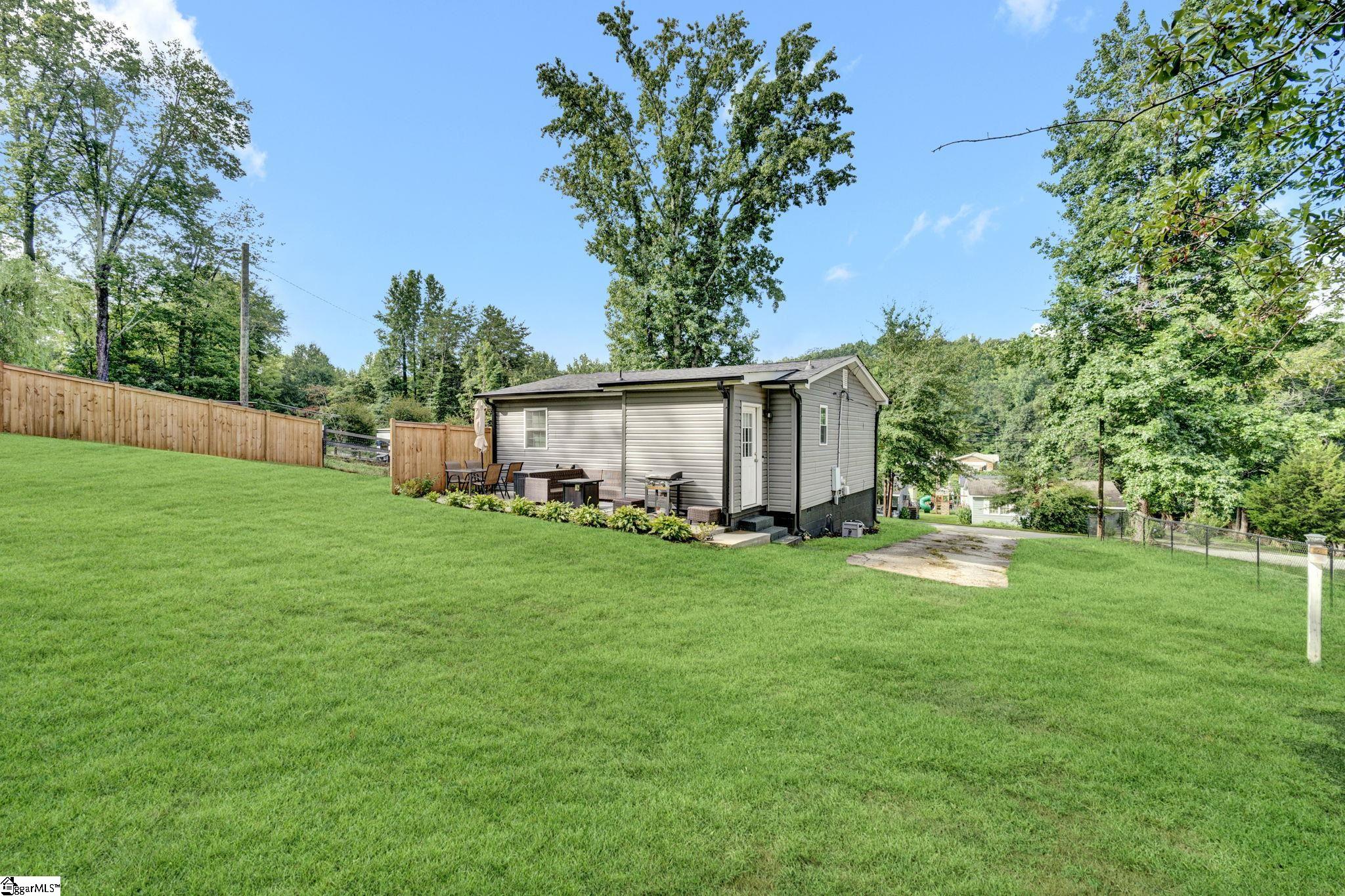 215 Gail Street Property Photo 32